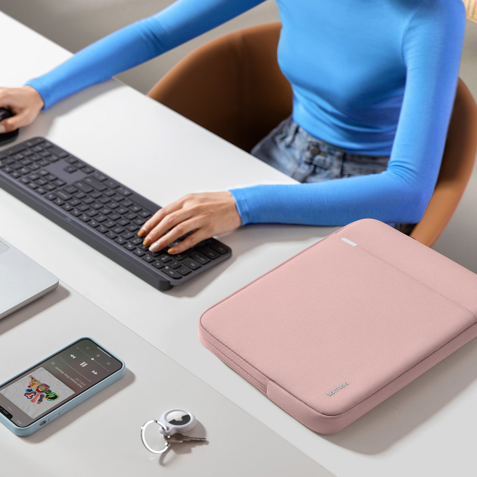 Premium Defender A13 Laptop Sleeve for 16-inch MacBook Pro - Shockproof & Water-Resistant Protective Case - Perfect for Travel, Office & School Use