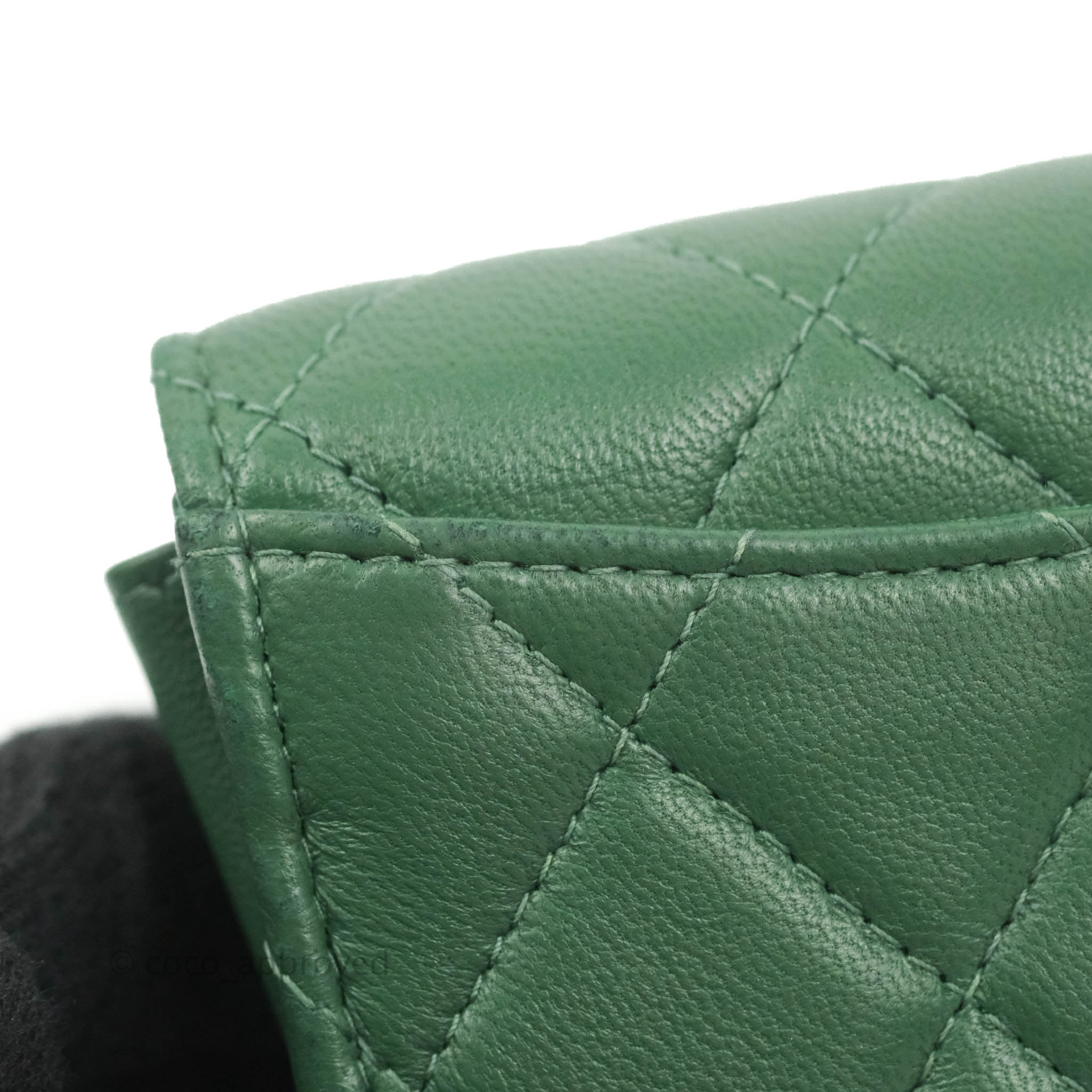 Chanel Classic Flap Coin Purse in Dark Green Lambskin with Silver Hardware - Luxury Wallet for Women, Perfect for Everyday Use & Special Occasions