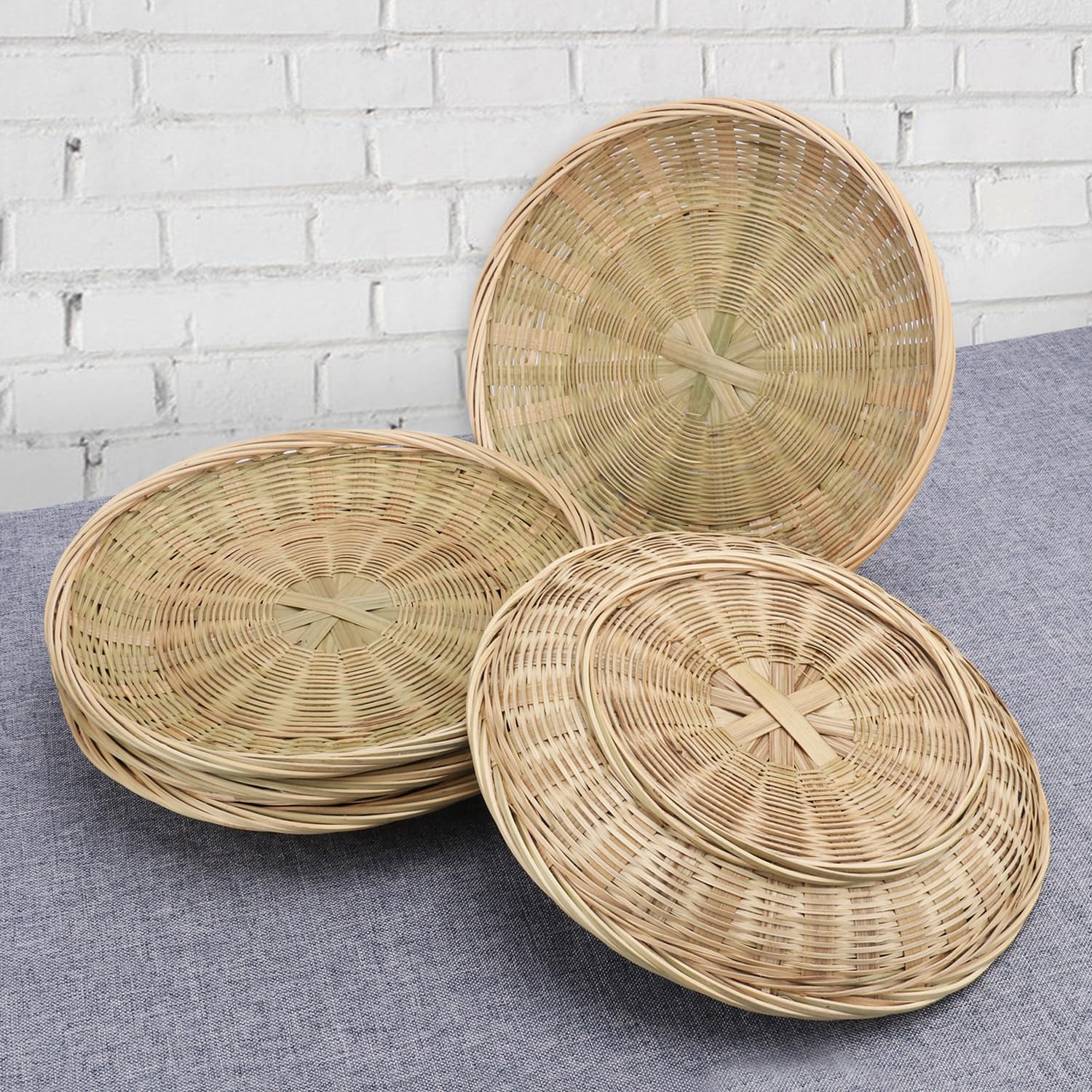 GNIEMCKIN 5-Pack 9.8 Inch Bamboo Plate Holders - Handwoven Wicker Serving Trays for Parties, Picnics, BBQ - Reusable & Eco-Friendly - Perfect for Outdoor Dining, Wedding Buffets, and Holiday Entertaining