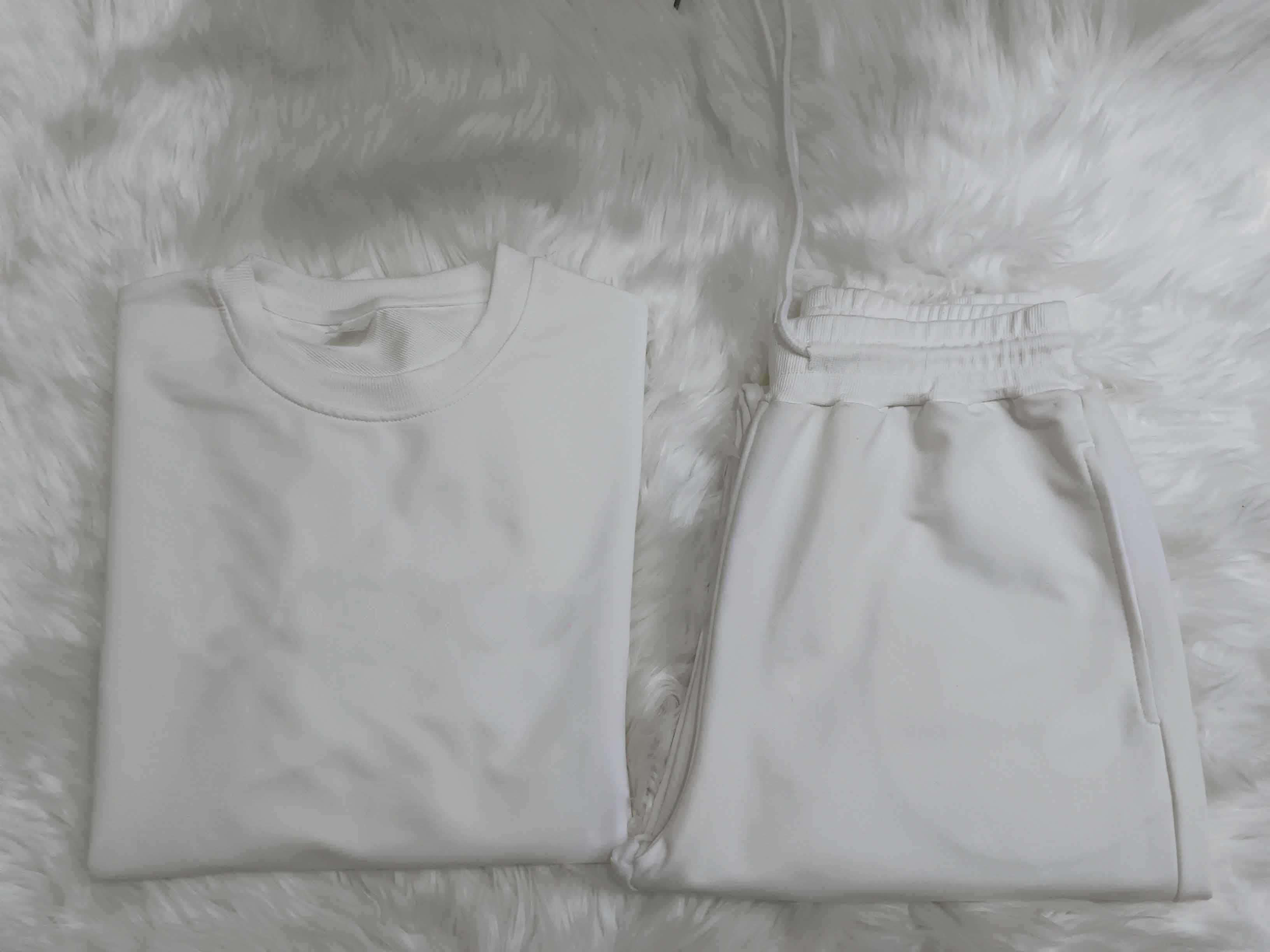 Women's Casual 2-Piece Outfit Set - Comfortable T-Shirt & Shorts Lounge Wear for Summer, Travel, and Home Relaxation