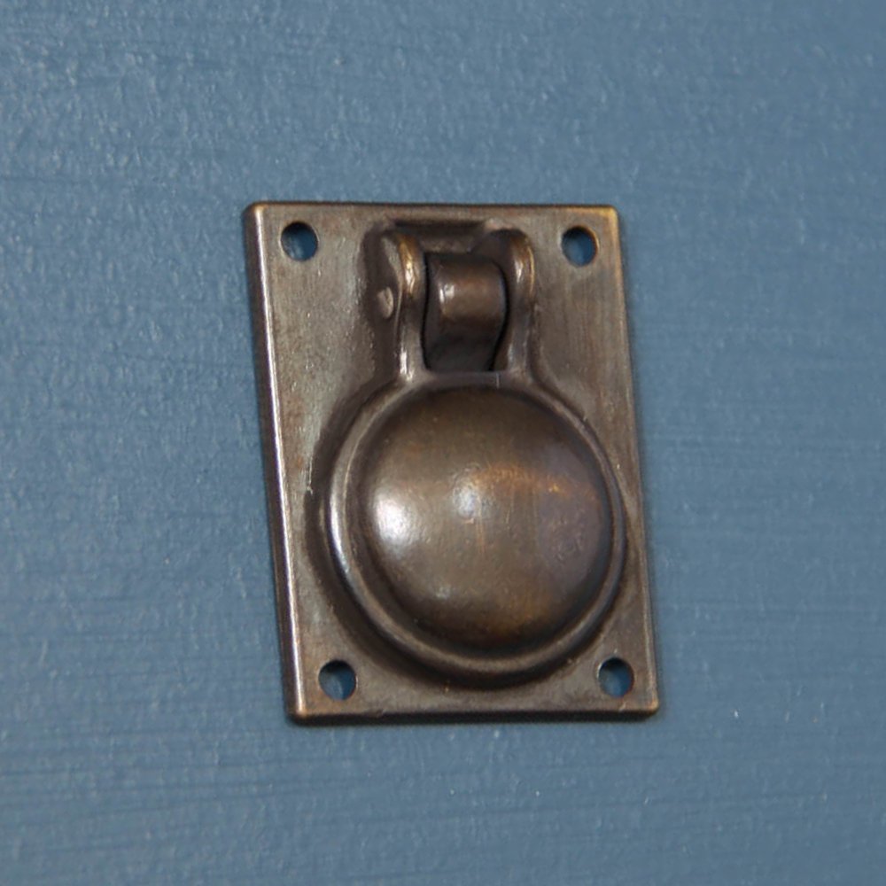 Vintage Distressed Antique Brass Flush Ring Pull - Cabinet & Drawer Hardware for Farmhouse, Rustic Home Decor - Perfect for Kitchen Cabinets, Dressers, and Furniture Restoration