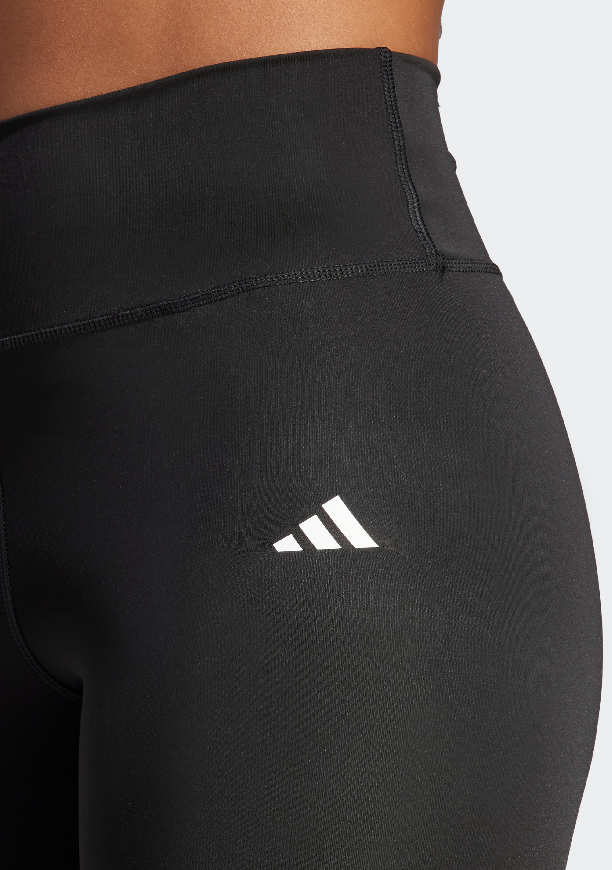 Adidas Women's 7 Inch Running Shorts with Built-in Liner - Black Athletic Compression Tights for Yoga, Gym Workouts & Casual Wear