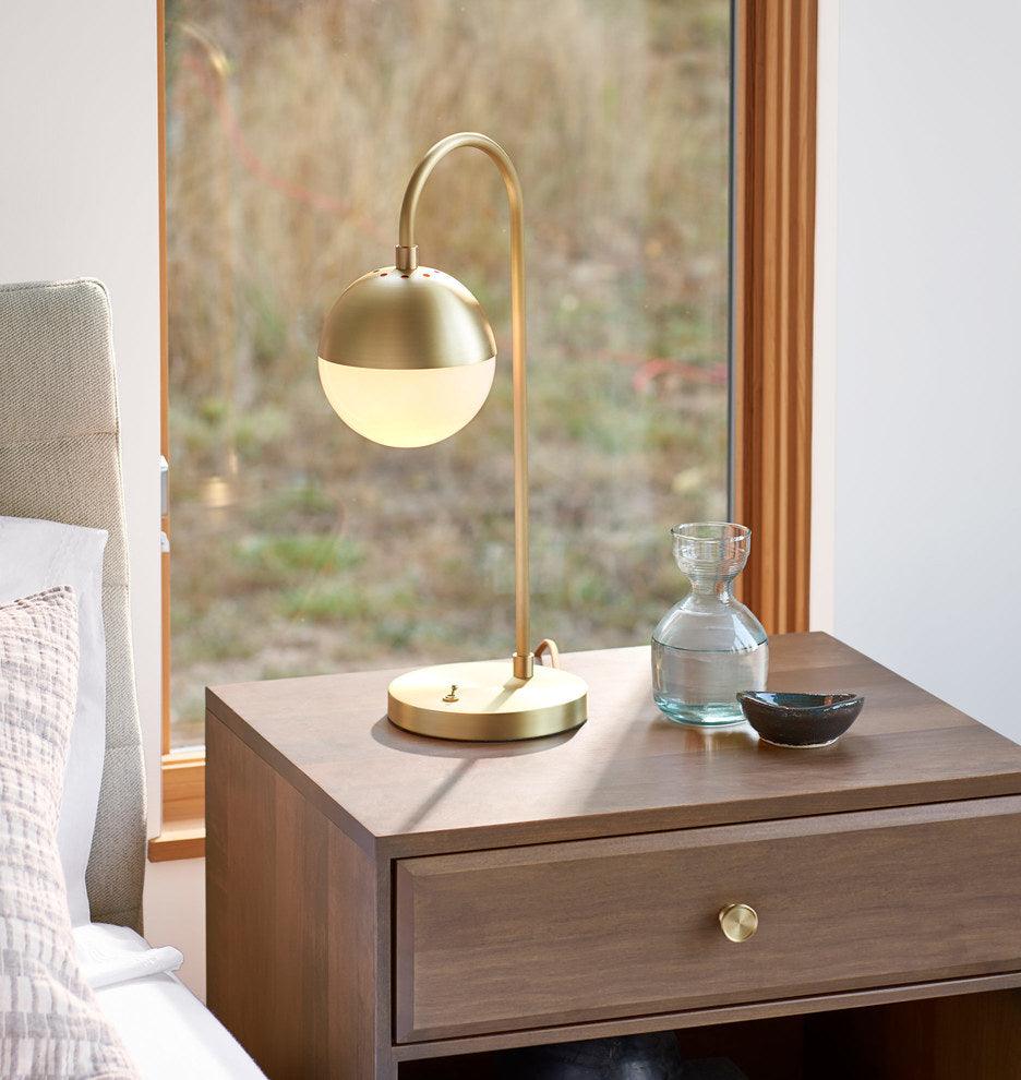 Modern Cedar Moss Table Lamp - Natural Wood & Moss Design for Bedroom, Living Room, or Office Decor - Warm Ambient Lighting for Cozy Spaces