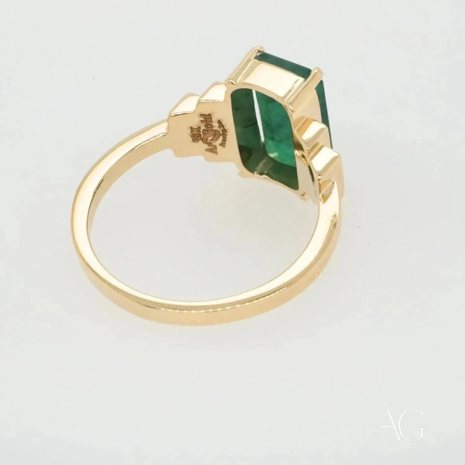 Exquisite 18k Gold Emerald Ring - 2.3 Carat Genuine Emerald Engagement Ring for Women, Perfect for Wedding, Anniversary & Special Occasions