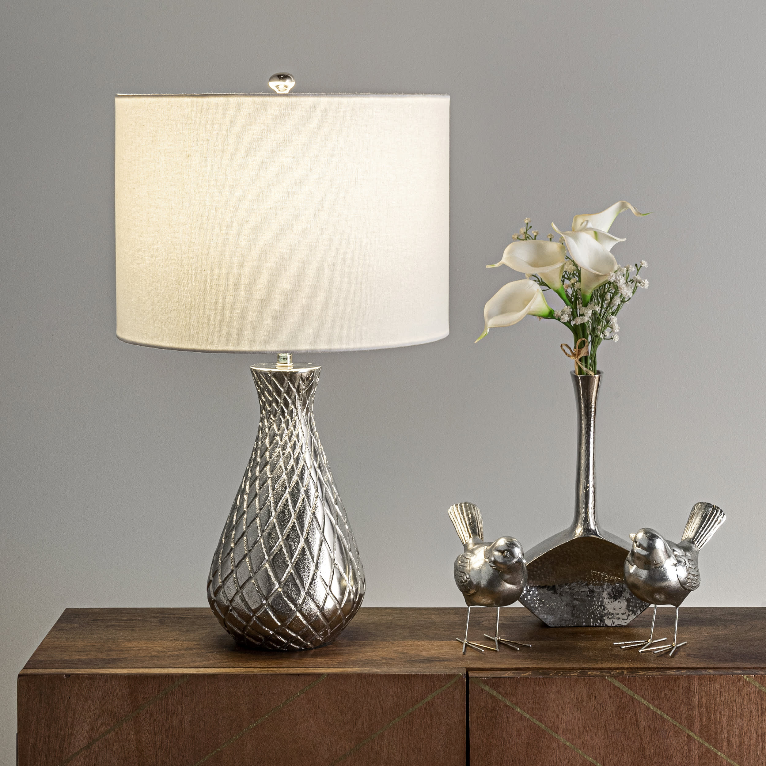 22 Inch Modern Aluminum Spiked Vase Table Lamp - Nickel Finish for Living Room, Bedroom, and Office Decor