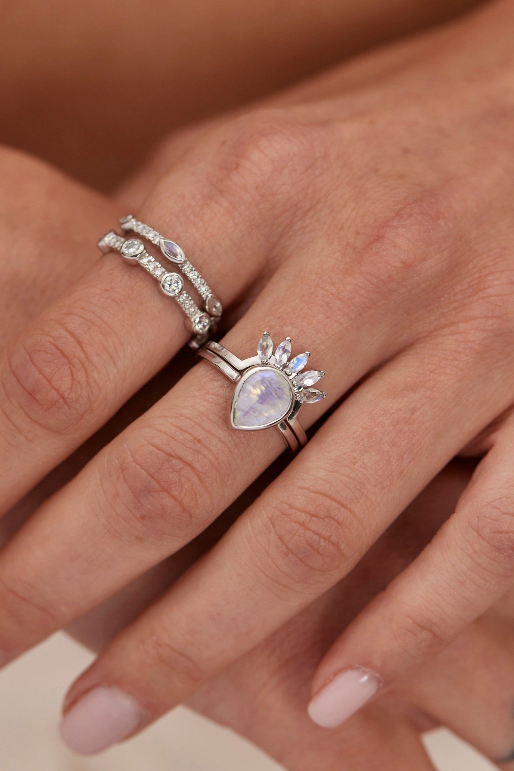 Infinity Moonstone White Gold Wedding Ring – Elegant Bridal Jewelry for Women, Perfect for Engagement, Proposal & Anniversary Gifts
