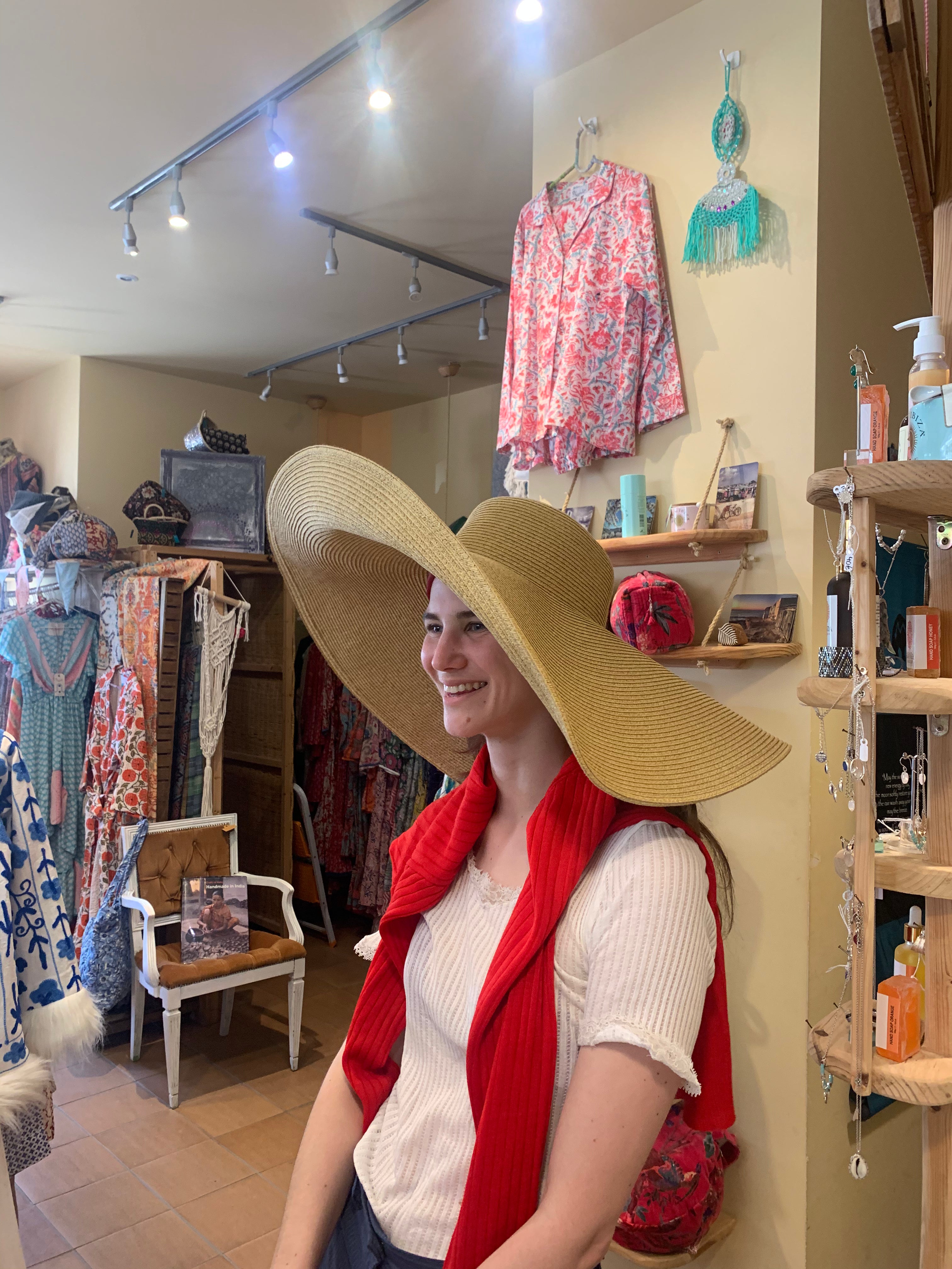 Pamela Big Hat - Stylish Wide Brim Sun Hat for Women - Perfect for Beach, Summer Outfits & Outdoor Activities