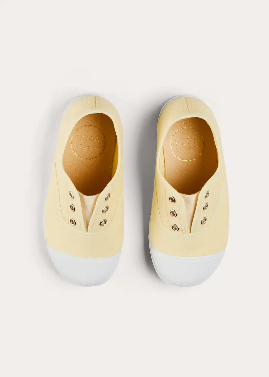 Comfortable Canvas Plimsolls in Cream - Size 20-35EU - Lightweight Casual Shoes for Women & Men - Perfect for Walking, Travel & Everyday Wear