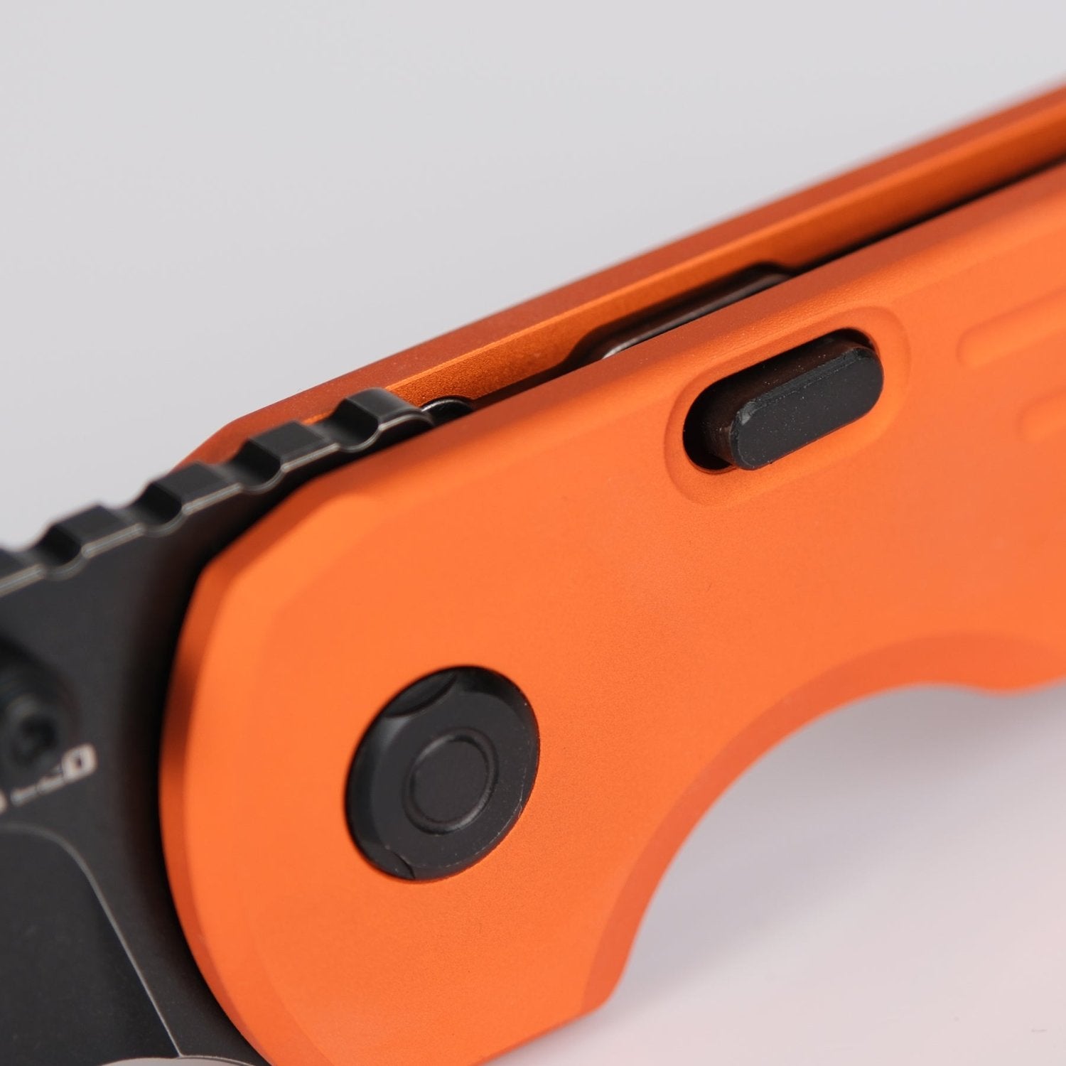 Exclusive Hedgehog Top Liner Lock Knife - 2.99