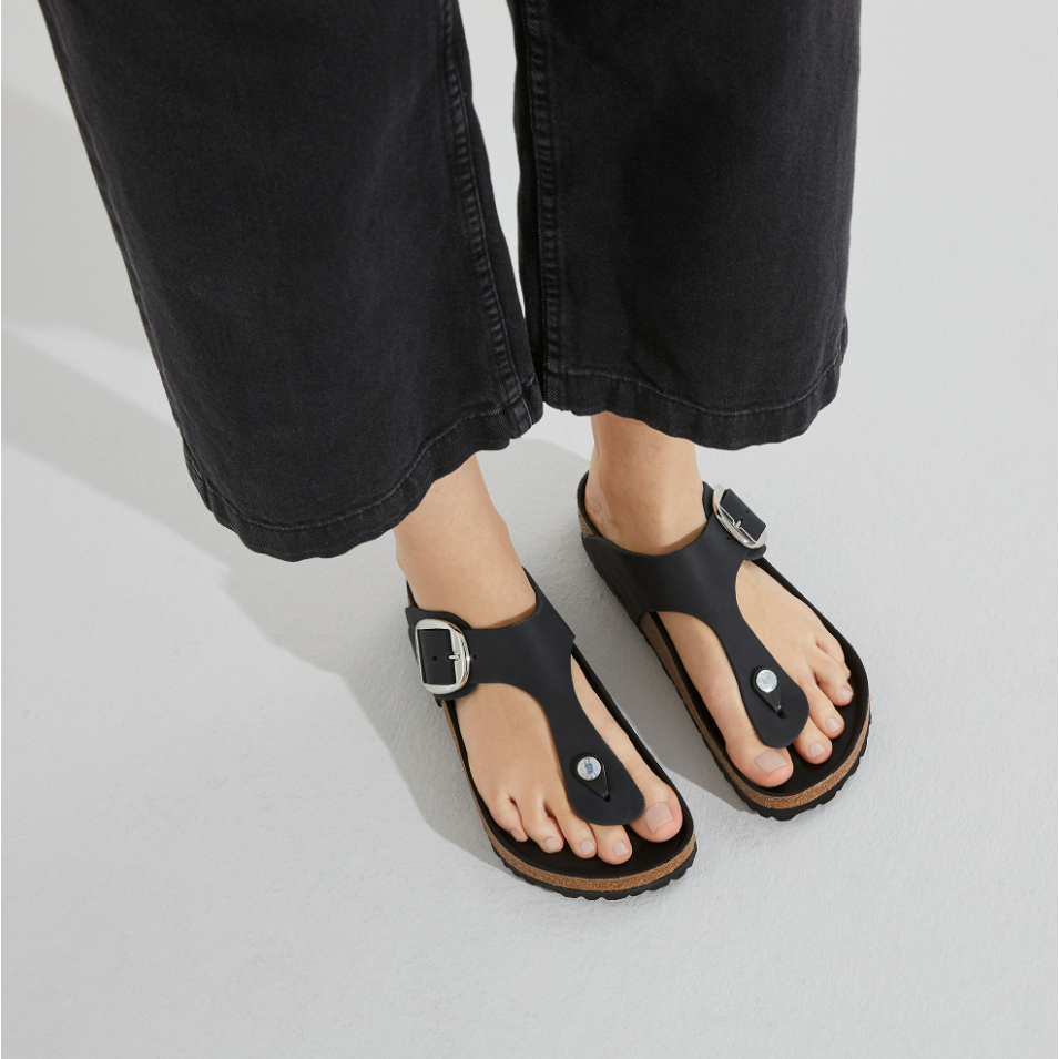Birkenstock Women's Gizeh Big Buckle Sandals - Black Oiled Leather - Comfortable Arch Support for Walking, Travel & Casual Wear