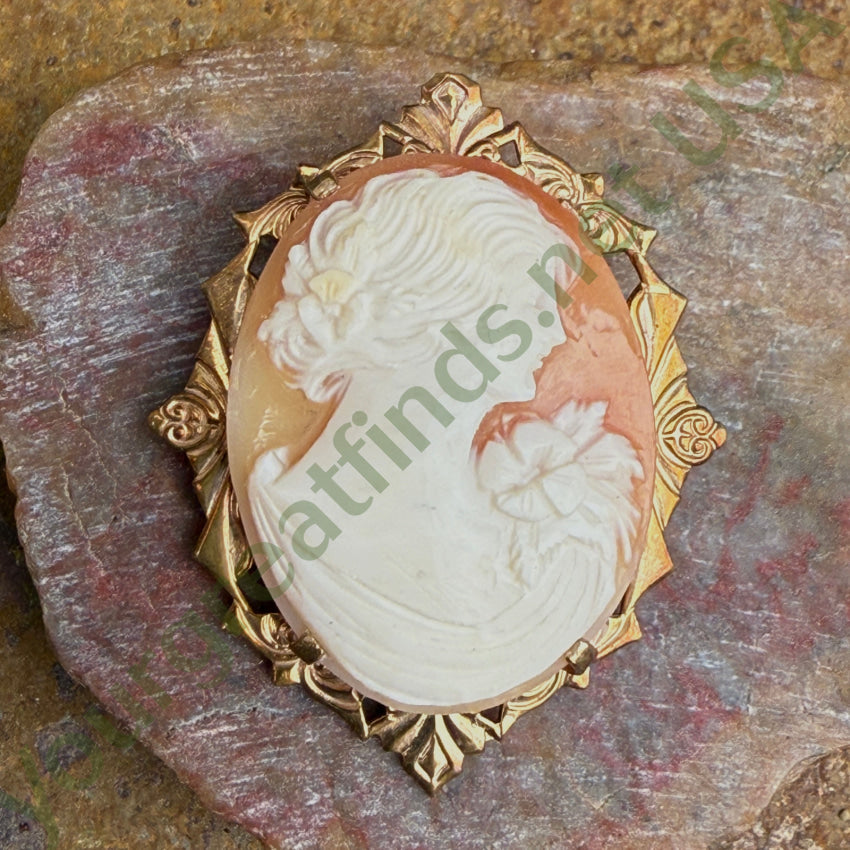 Vintage Hand Carved Shell Cameo Brooch Pin - 14K Gold Filled Antique Jewelry for Women - Perfect for Weddings, Parties & Vintage Fashion Collections