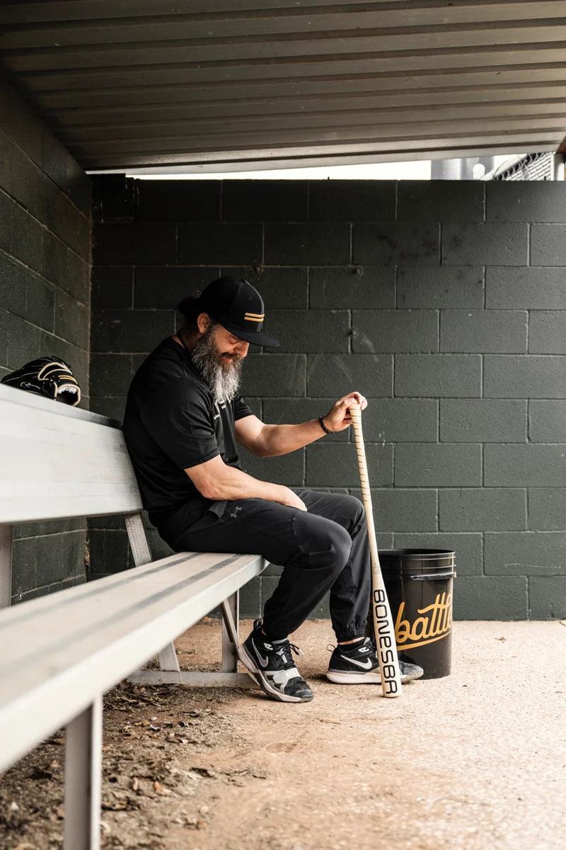 Warstic Bonesaber Metal Fungo Bat - 2025 Edition | Durable Alloy Training Bat for Baseball & Softball | Perfect for Practice, Games & Collectors