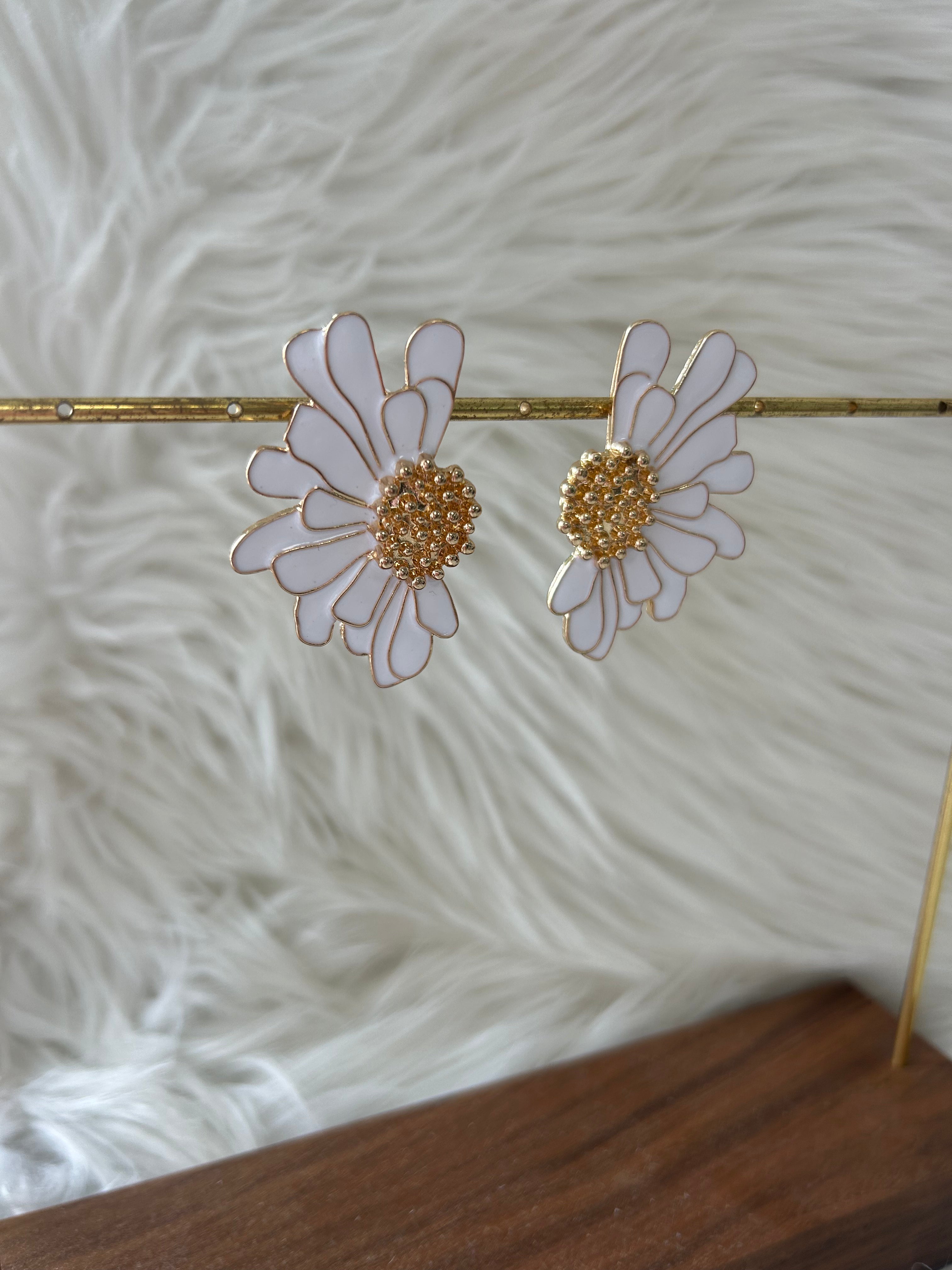 Lauren Kenzie Fiona Flower Earrings for Women - Elegant Floral Dangle Earrings for Party, Wedding & Everyday Wear