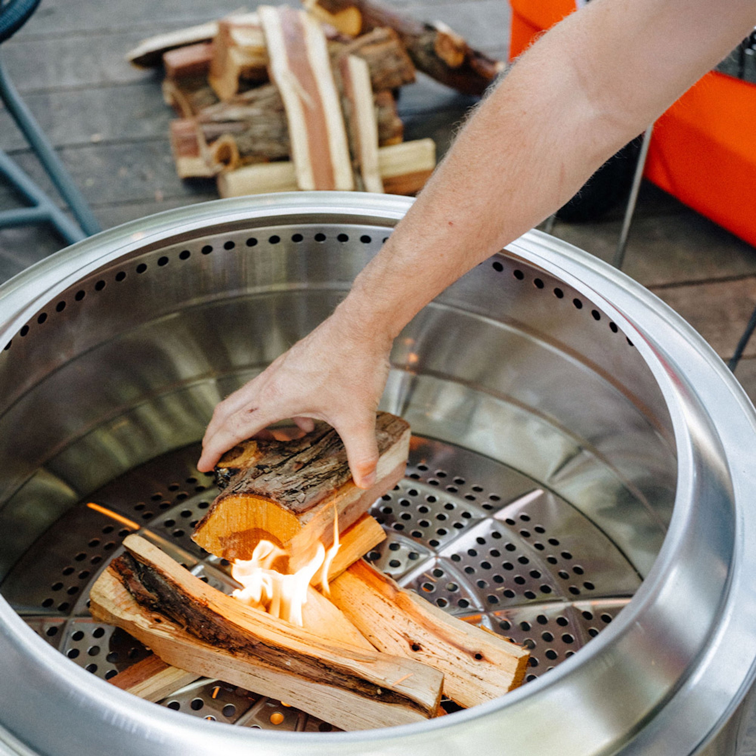 Solo Stove Yukon + Stand 2.0 - Smokeless Fire Pit for Outdoor Camping, Backyard, Patio & Bonfire - Stainless Steel Portable Fire Pit with Stand for Wood Burning - Perfect for Camping Trips, Backyard Gatherings & Outdoor Adventures