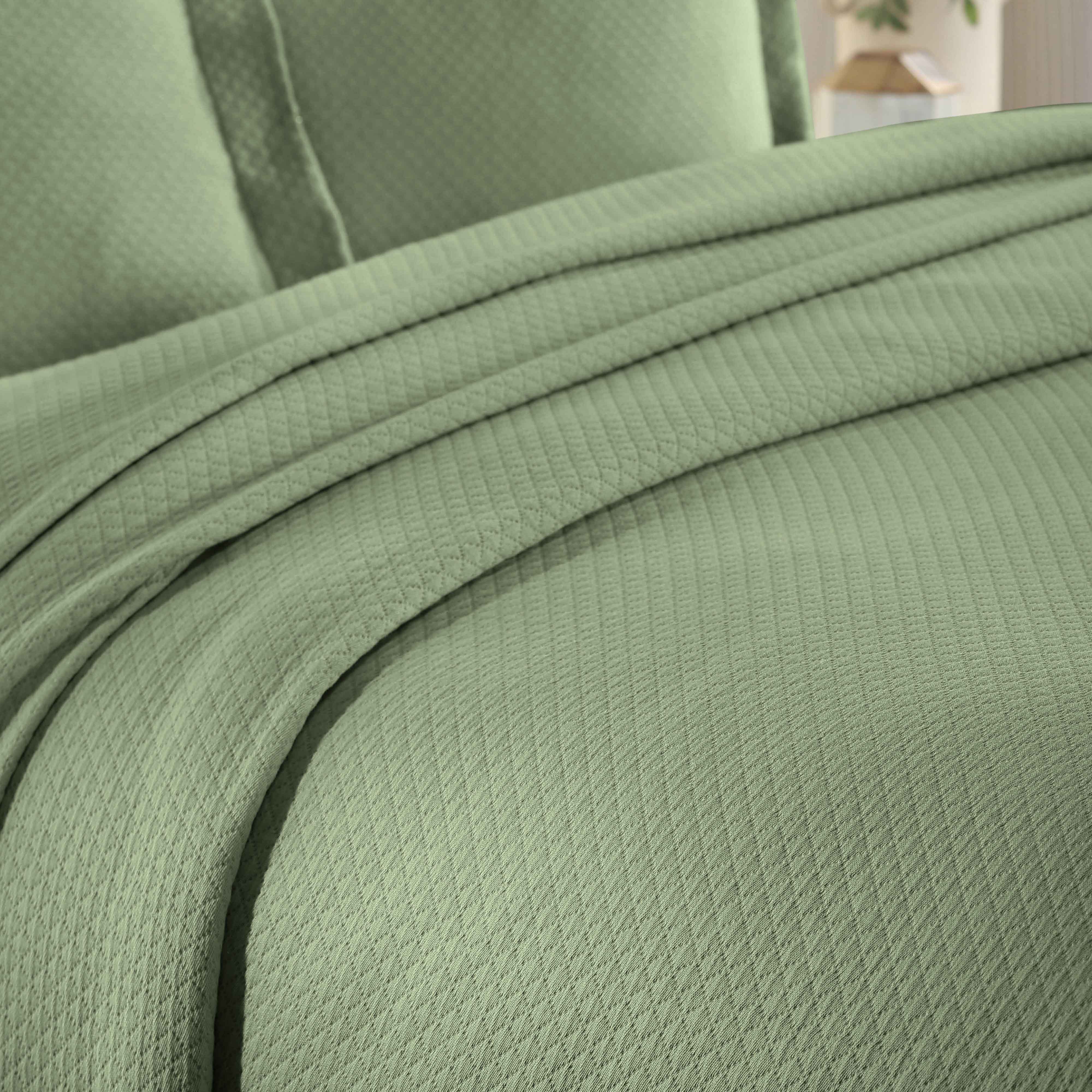 Luxury Jacquard Matelassé Cotton Diamond Solitaire Bedspread Set - Queen Size Bedding Coverlet for Master Bedroom, Guest Room & Hotel Decor