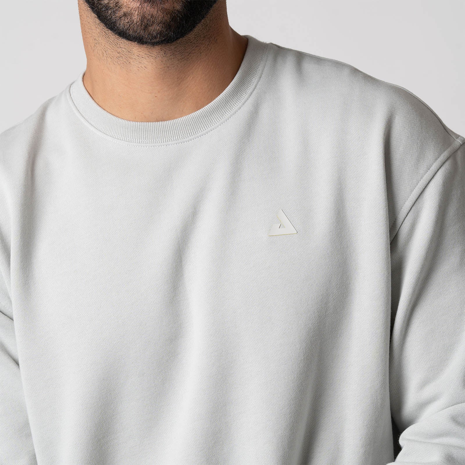 Unisex Fleece Crew Neck Sweatshirt - Soft & Warm Winter Pullover for Men & Women - Perfect for Casual Wear, Outdoor Activities & Layering