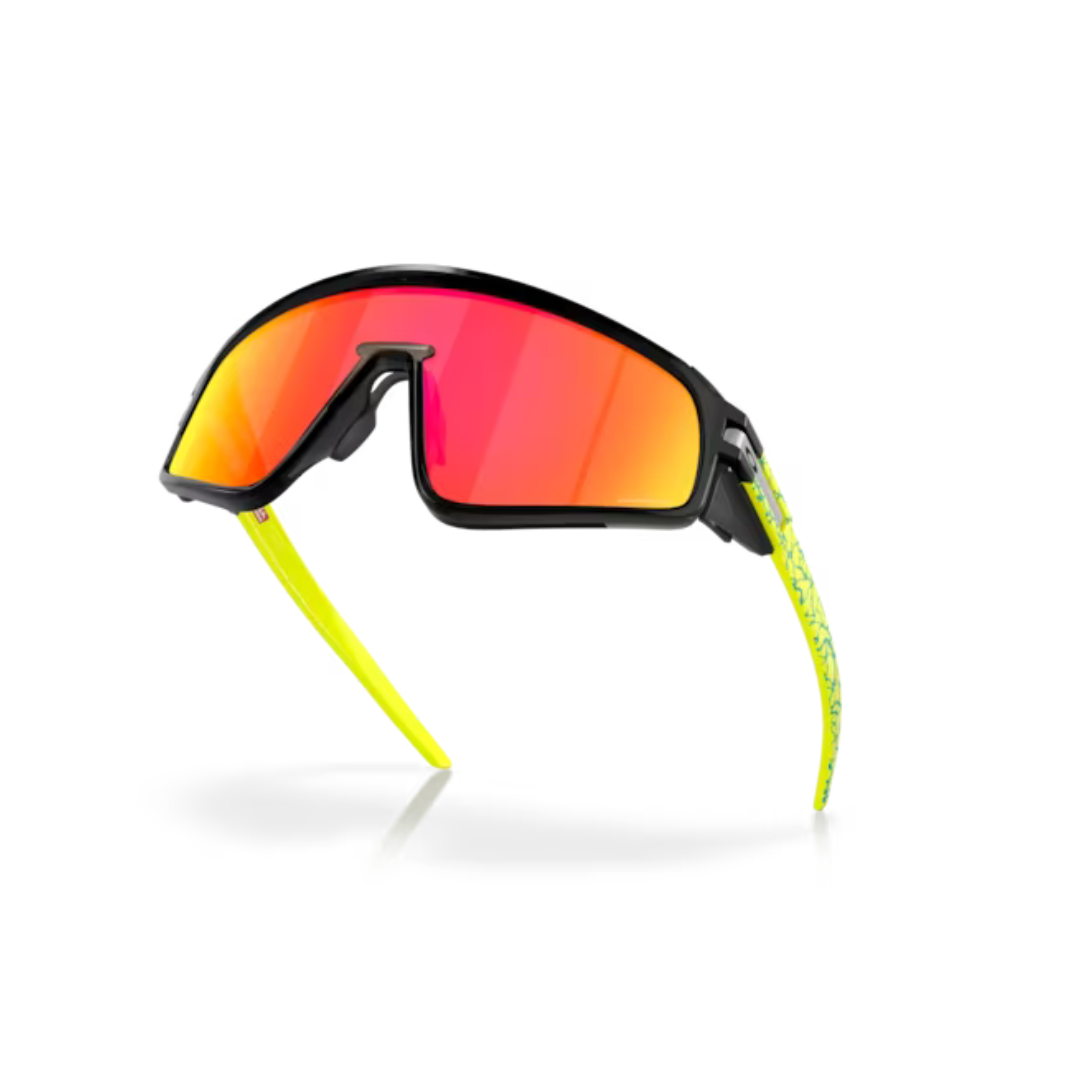 Oakley Latch Panel Sunglasses 0OO9404 940410 - Polarized Sports Sunglasses for Running, Cycling & Outdoor Activities