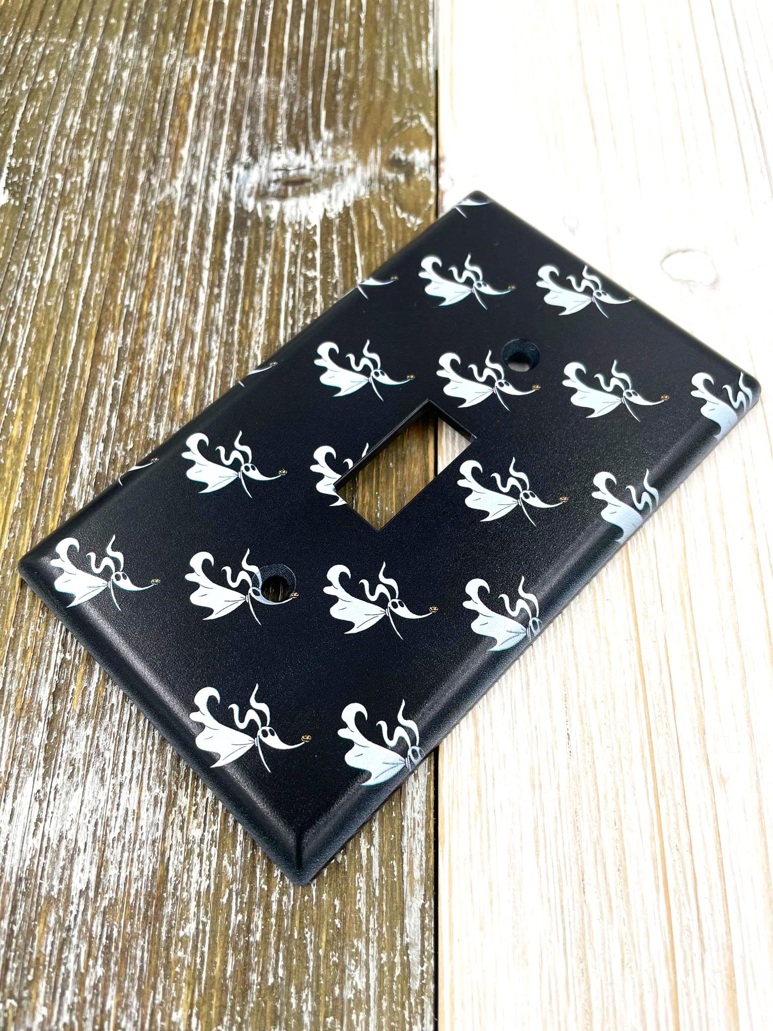 Nightmare Before Christmas Jack and Sally Light Switch Cover - Zero Skull Halloween Decor - Custom Single Light Switch Plate - Perfect for Halloween & Christmas Home Decor