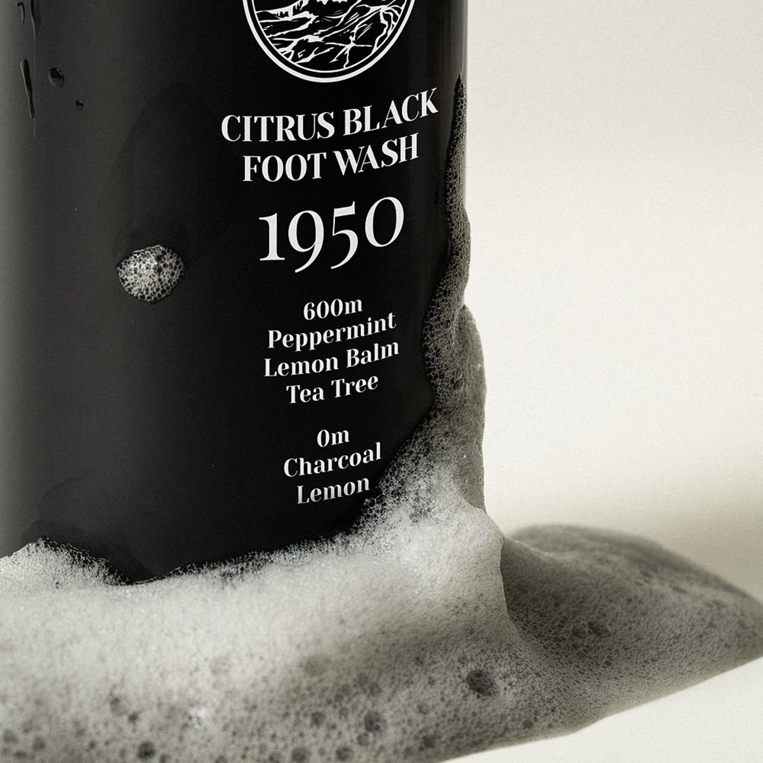 1950 Jeju Citrus Black Foot Wash 385ml - Natural Exfoliating Foot Scrub for Soft & Smooth Feet - Perfect for Pedicures, Spa Days & At-Home Foot Care