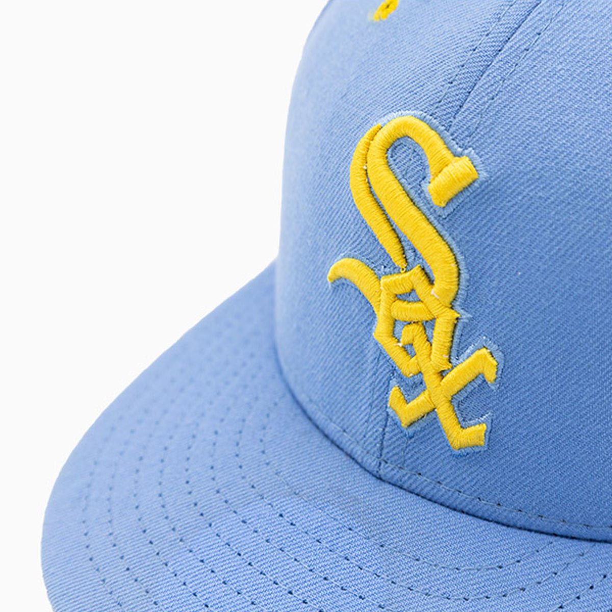 Chicago White Sox MLB 59FIFTY Fitted Baseball Cap - Official Licensed Adjustable Hat for Men & Women - Perfect for Games, Sports, and Casual Wear