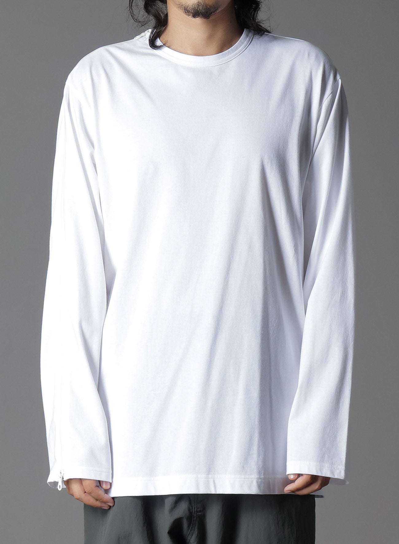 Cotton Jersey Right Sleeve Zipper T-Shirt for Men - Trendy Streetwear & Casual Outfit - Perfect for Gym, Workout, and Everyday Wear