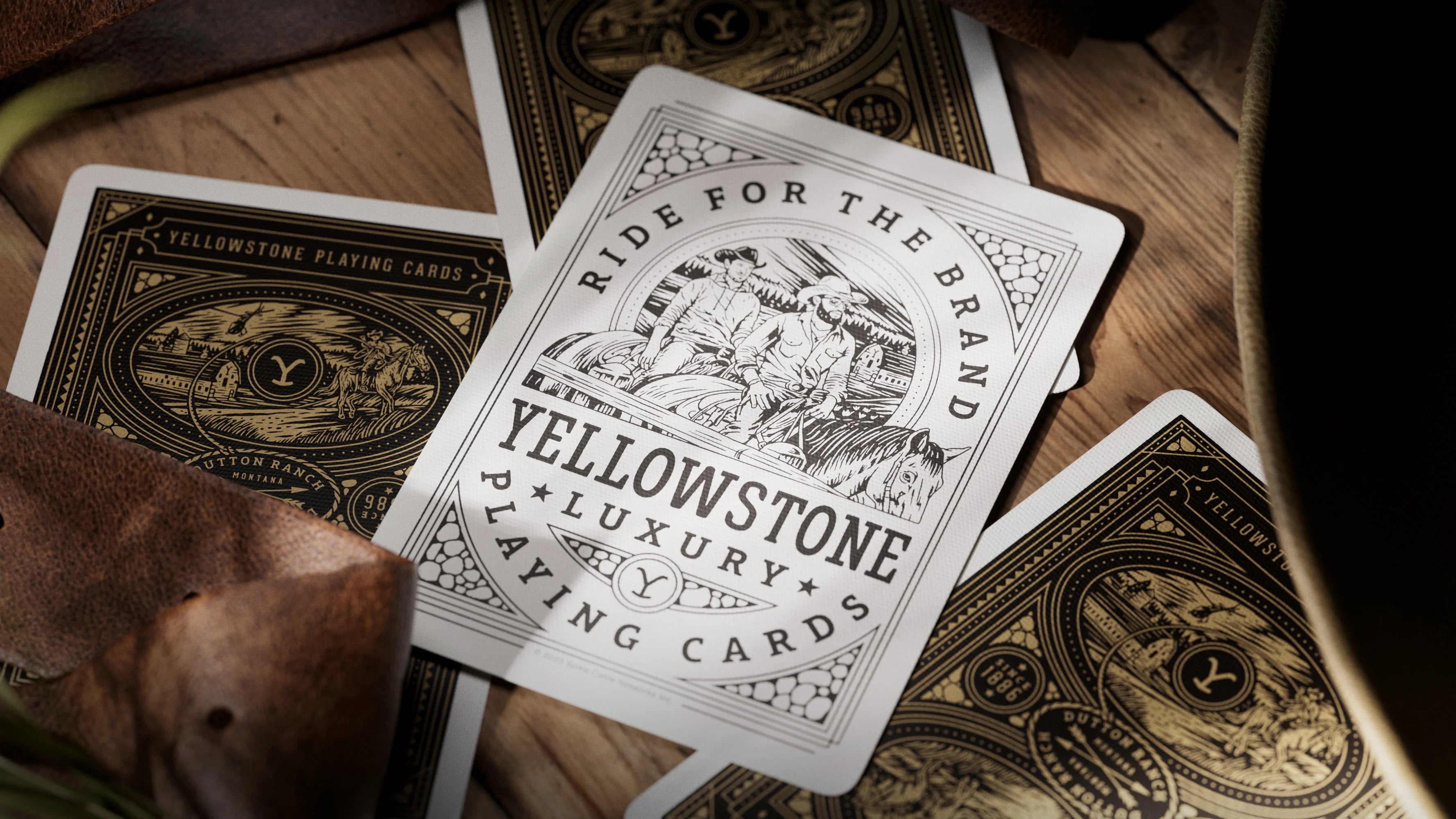Yellowstone National Park Themed Playing Cards - Premium 52 Deck for Poker, Blackjack & Card Games - Perfect for Camping, Travel & Family Game Nights