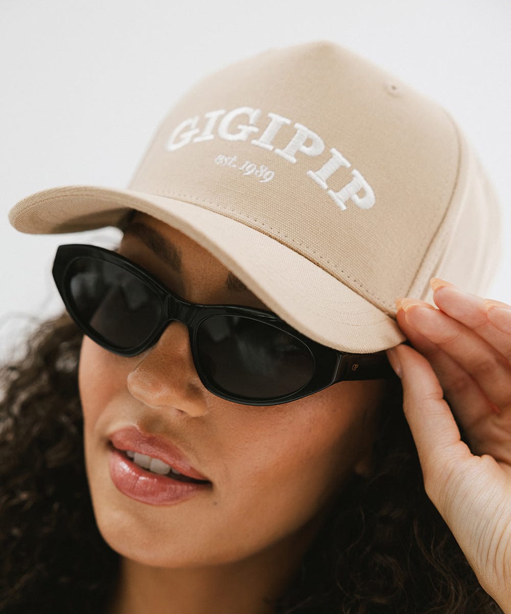 Gigi Pip Women's Vintage Trucker Hat - Adjustable Snapback Cap for Outdoor, Travel & Casual Wear