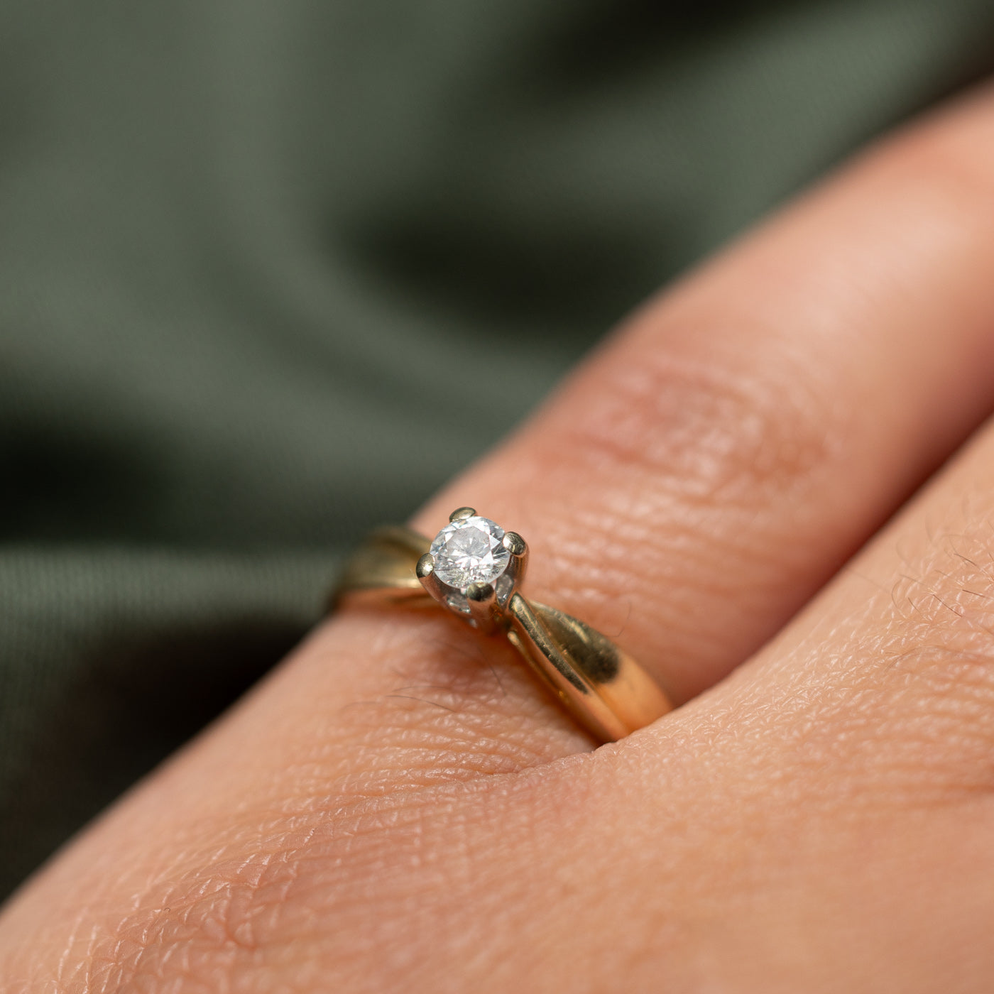 0.15ct Solitaire Diamond Reverse Tapered Ring for Women - Size 4.75 | Elegant Engagement & Wedding Band | Perfect for Proposals, Anniversaries & Special Occasions