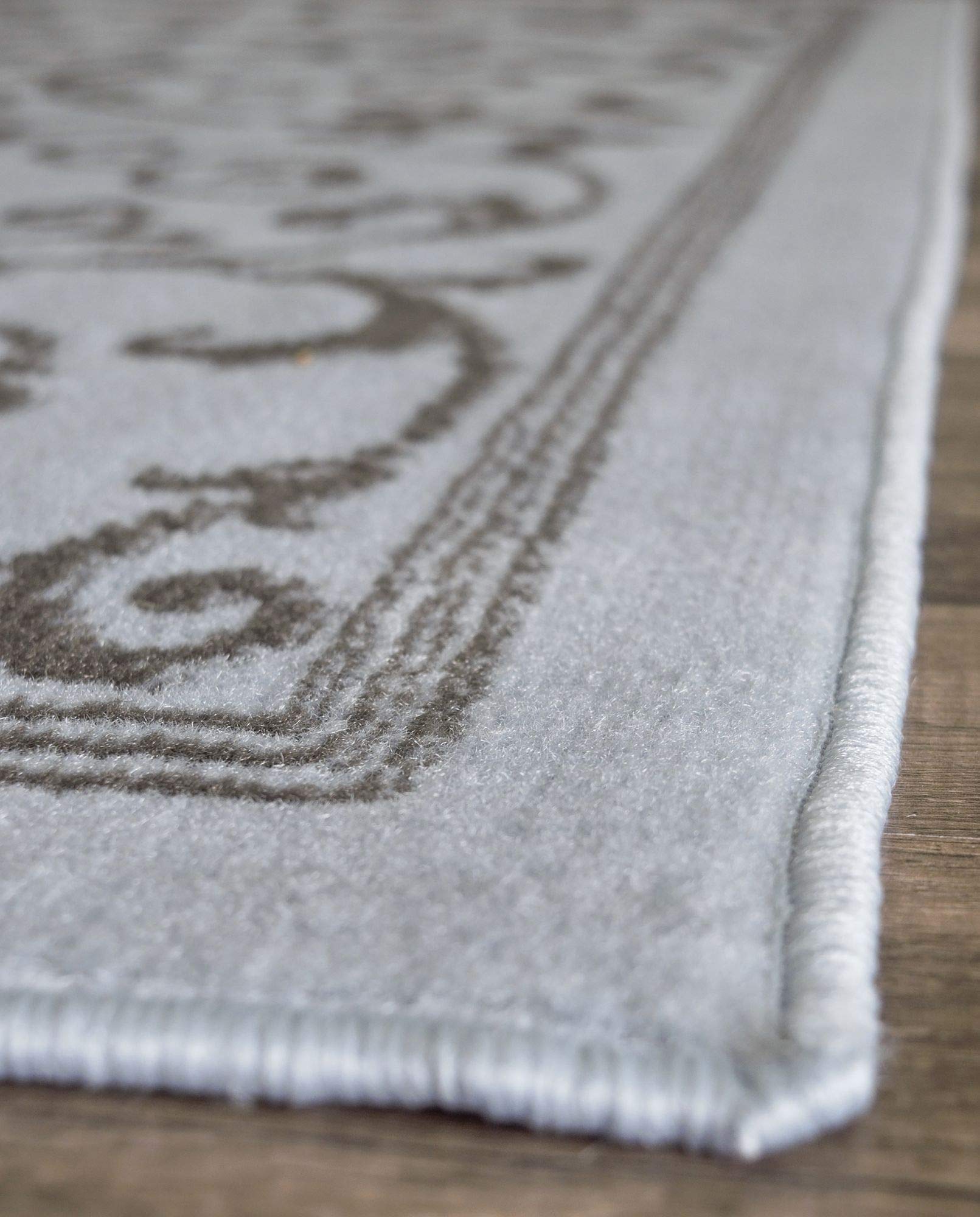 Rugs America Belfort BM20A Vines Blue Transitional Scroll Area Rug 2'6