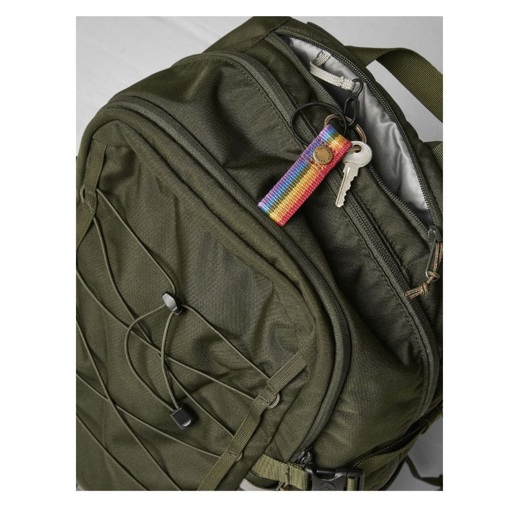 Fjallraven Skule 20L Backpack - Lightweight Durable School & Travel Daypack for Men & Women - Perfect for Hiking, Commuting & College (Black)