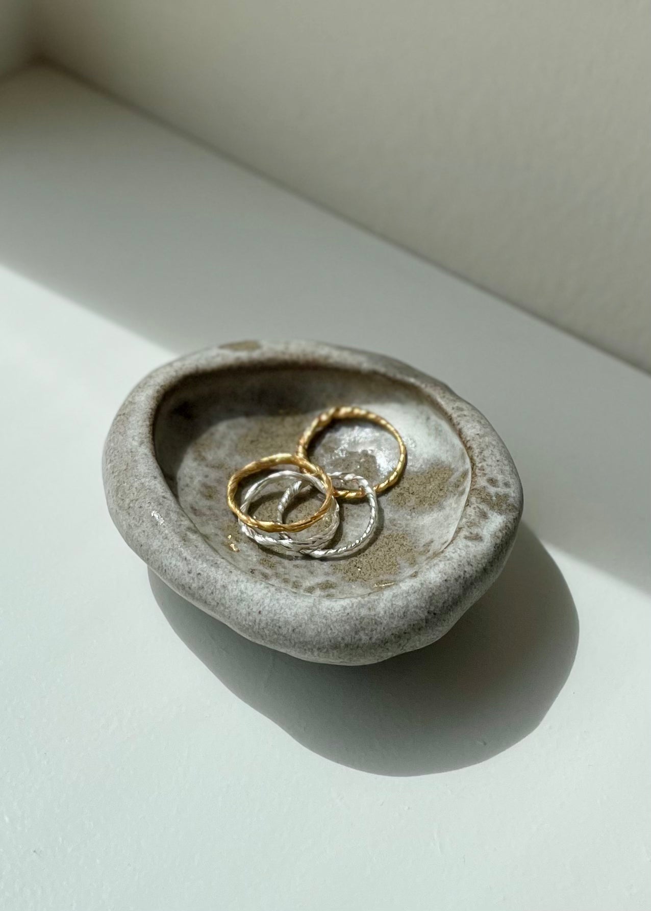 Elegant Twirl Ring for Women - Dainty Stackable Spinner Band Jewelry - Perfect for Everyday Wear, Gift Giving & Special Occasions