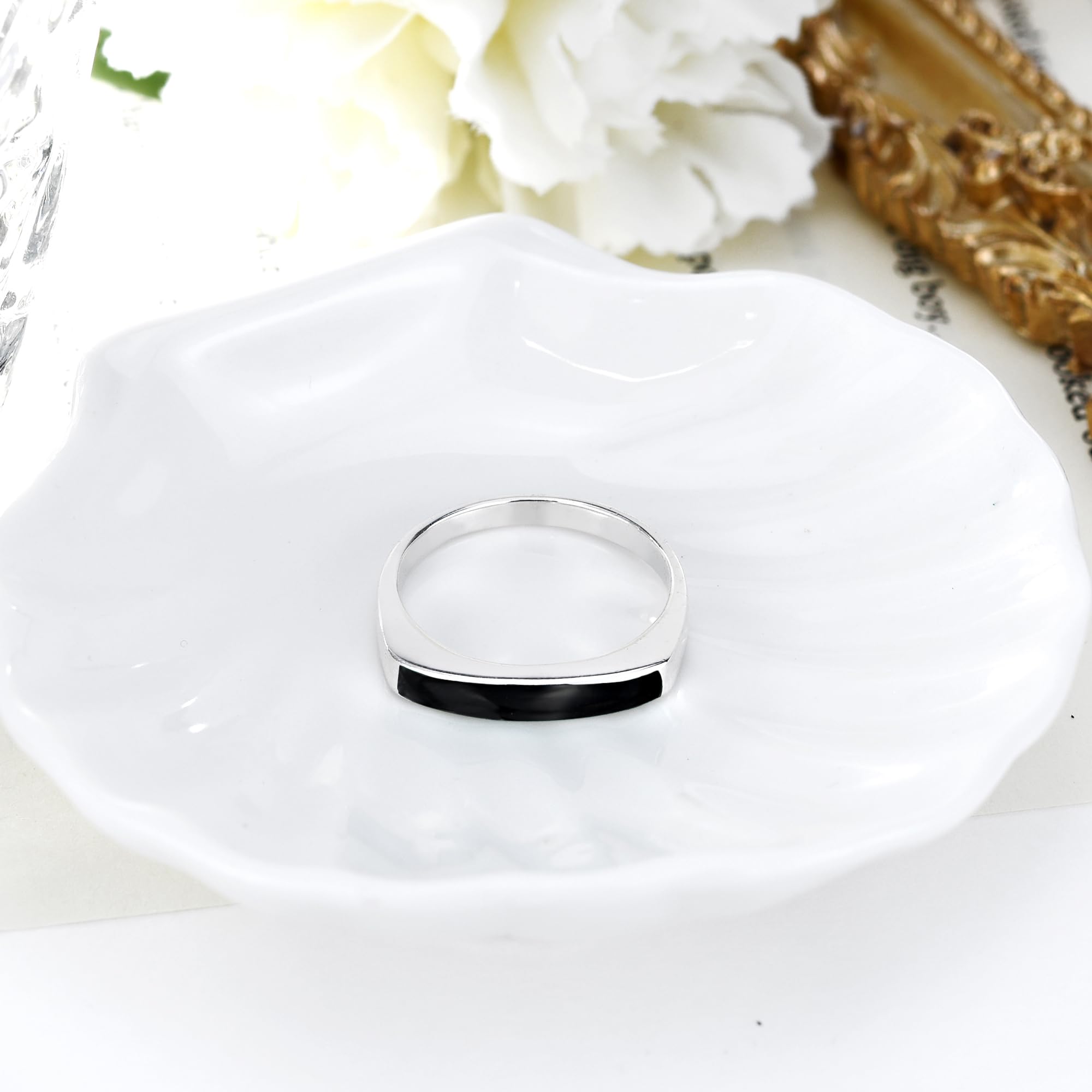 AeraVida .925 Sterling Silver Ring with Simulated Black Onyx Inlay - Elegant Rectangular Bar Design for Women | Comfort Fit Casual Jewelry | Perfect Gift for Daughter, Wife, Mother | Available in Multiple Sizes | Ideal for Everyday Wear, Office & Special Occasions