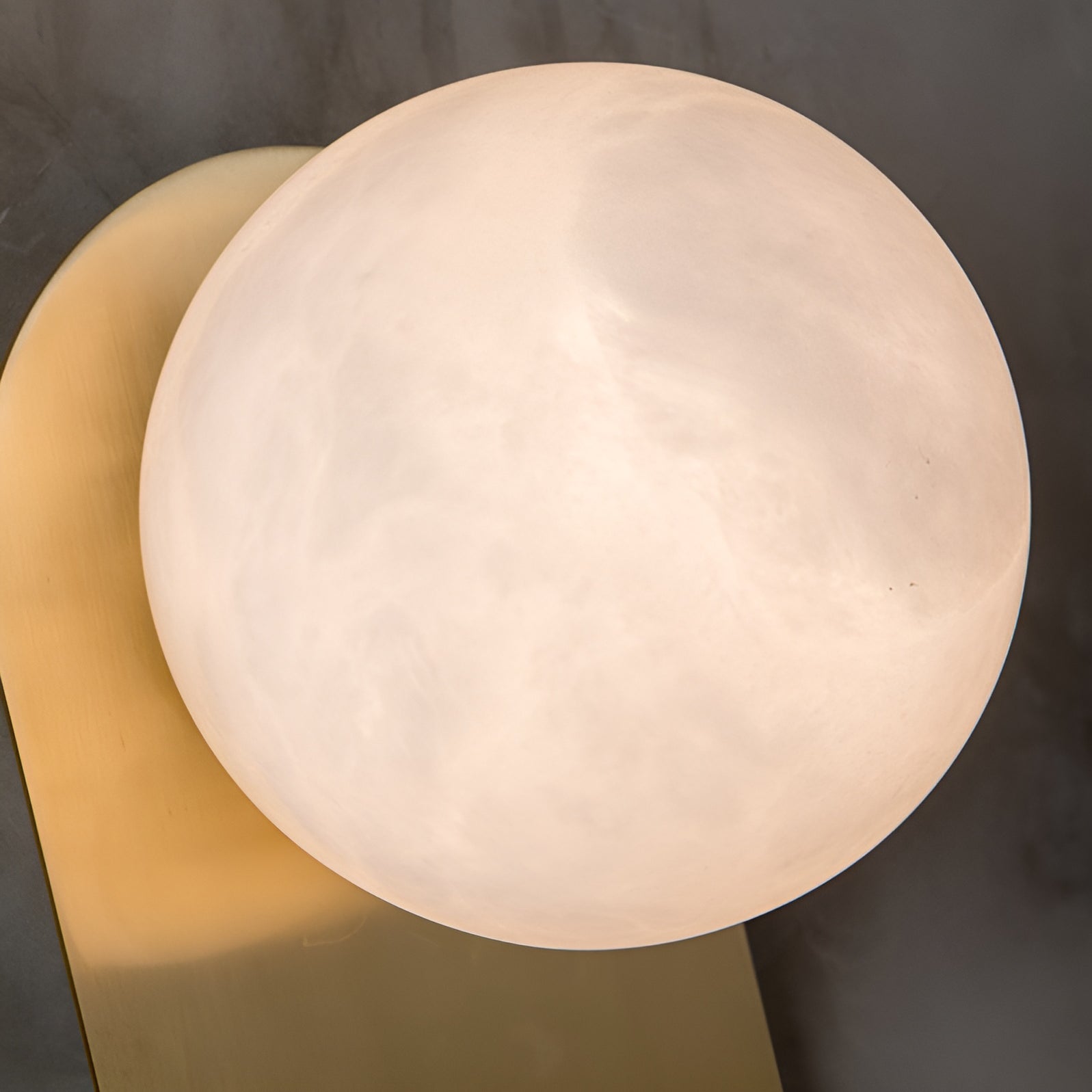 Adrion Alabaster Wall Light - Elegant Sconce for Bedroom, Living Room & Hallway Lighting | Dimmable LED Fixture for Home Decor