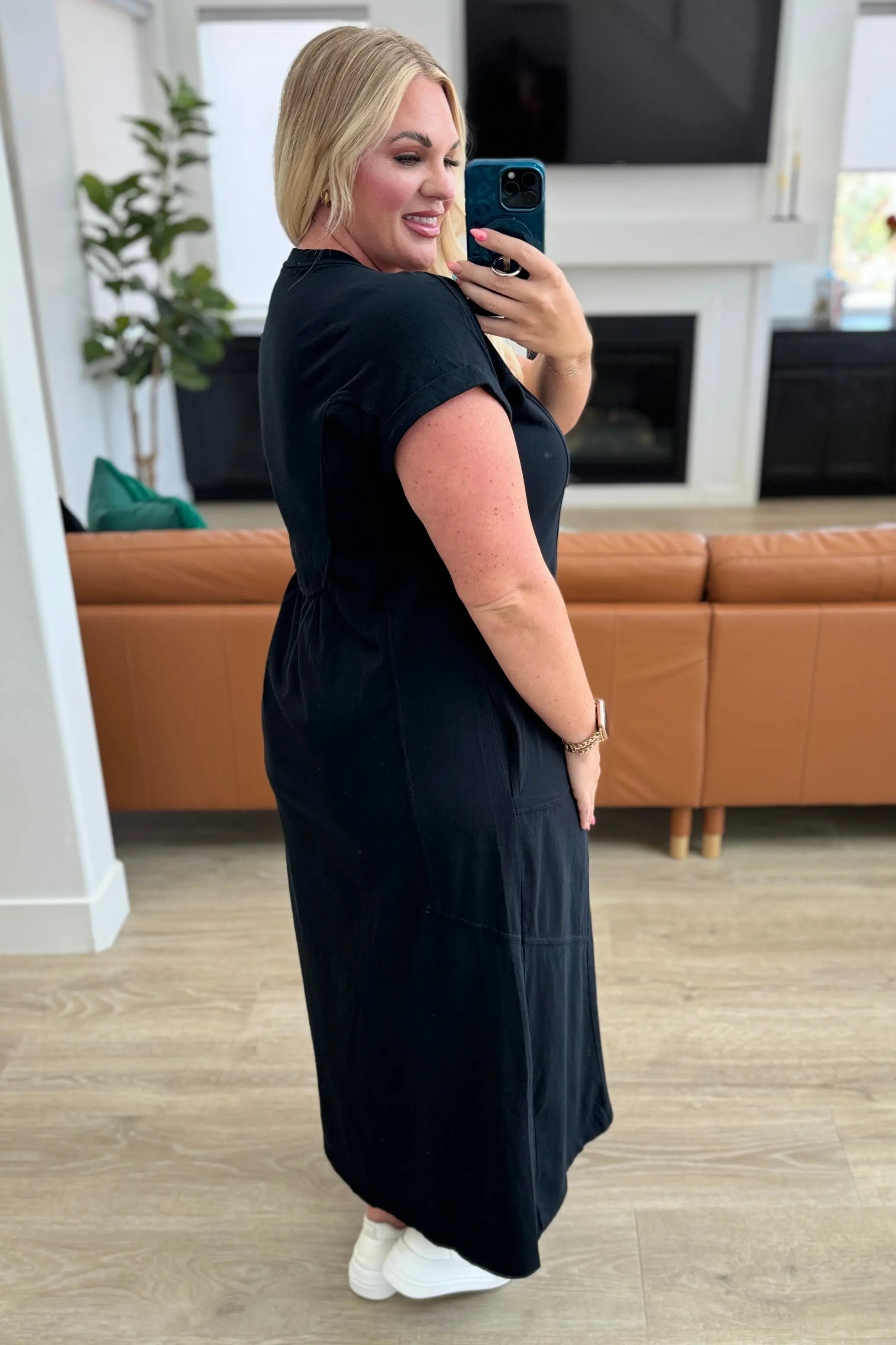 Modern Maritime Shift Maxi Dress in Black | Flowy Beach Cover Up & Summer Vacation Outfit | Perfect for Seaside Getaways, Resort Wear, and Casual Day Outings