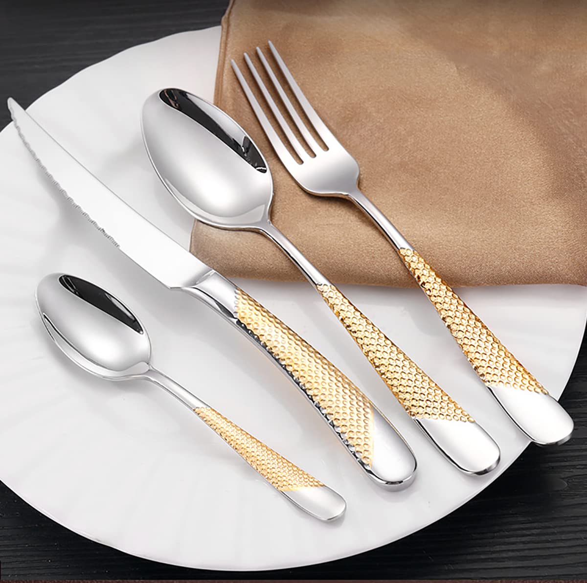 32-Piece Premium 18/10 Stainless Steel Flatware Set - Gold Silverware Cutlery Set for 8, Mirror Polished Utensils, Durable Dishwasher Safe Tableware for Elegant Dining, Wedding Gifts & Home Kitchen Use