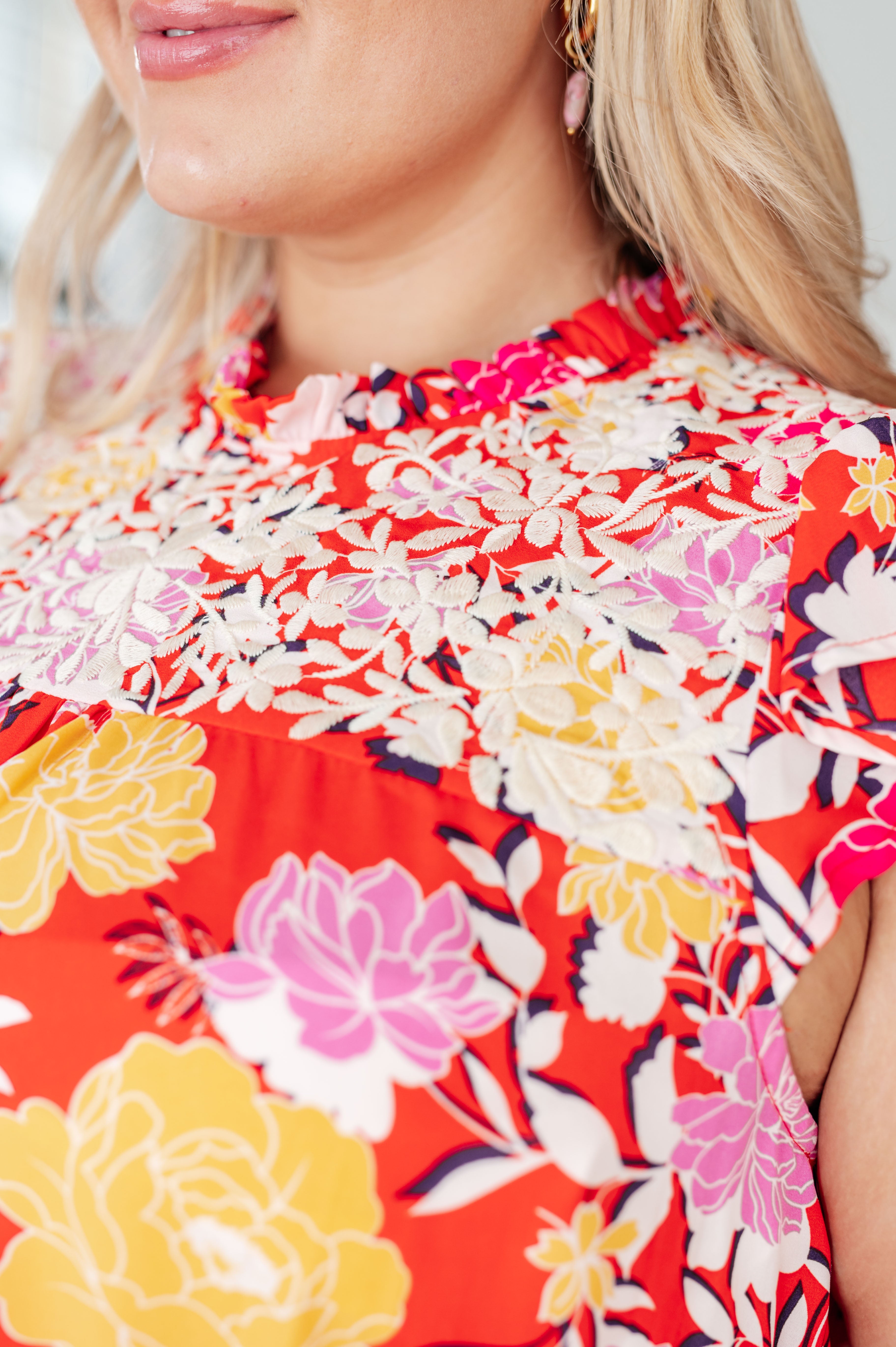 Floral Print Women's Blouse - Elegant Floral Top for Spring & Summer, Casual Wear, Office Outfits, and Date Nights