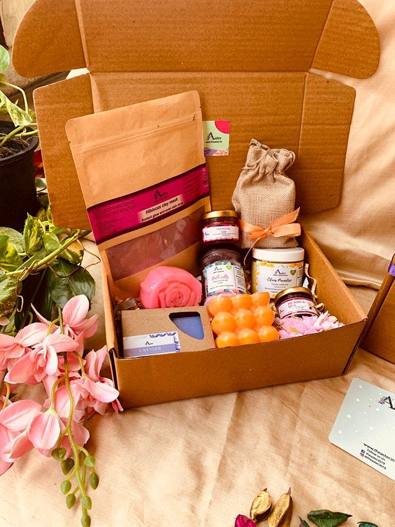 Aster Clean Beauty Box - Organic Home Spa Essentials Set for Relaxation | Sulfate & Paraben-Free Bath & Body Gift Hamper | Perfect for Self-Care, Work From Home, Diwali Gifting & Stress Relief