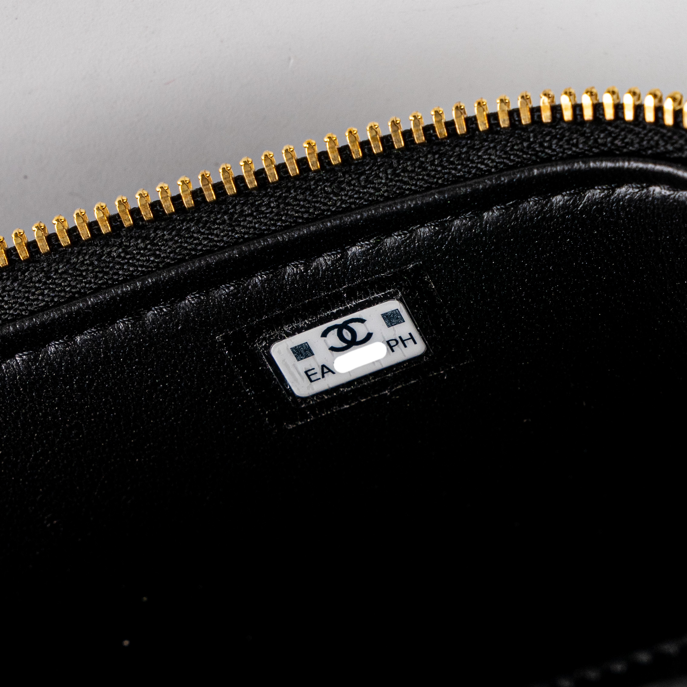 Chanel Caviar Multi Pocket Vanity Bag Black Microchip Leather Crossbody - Perfect for Travel, Parties & Everyday Luxury