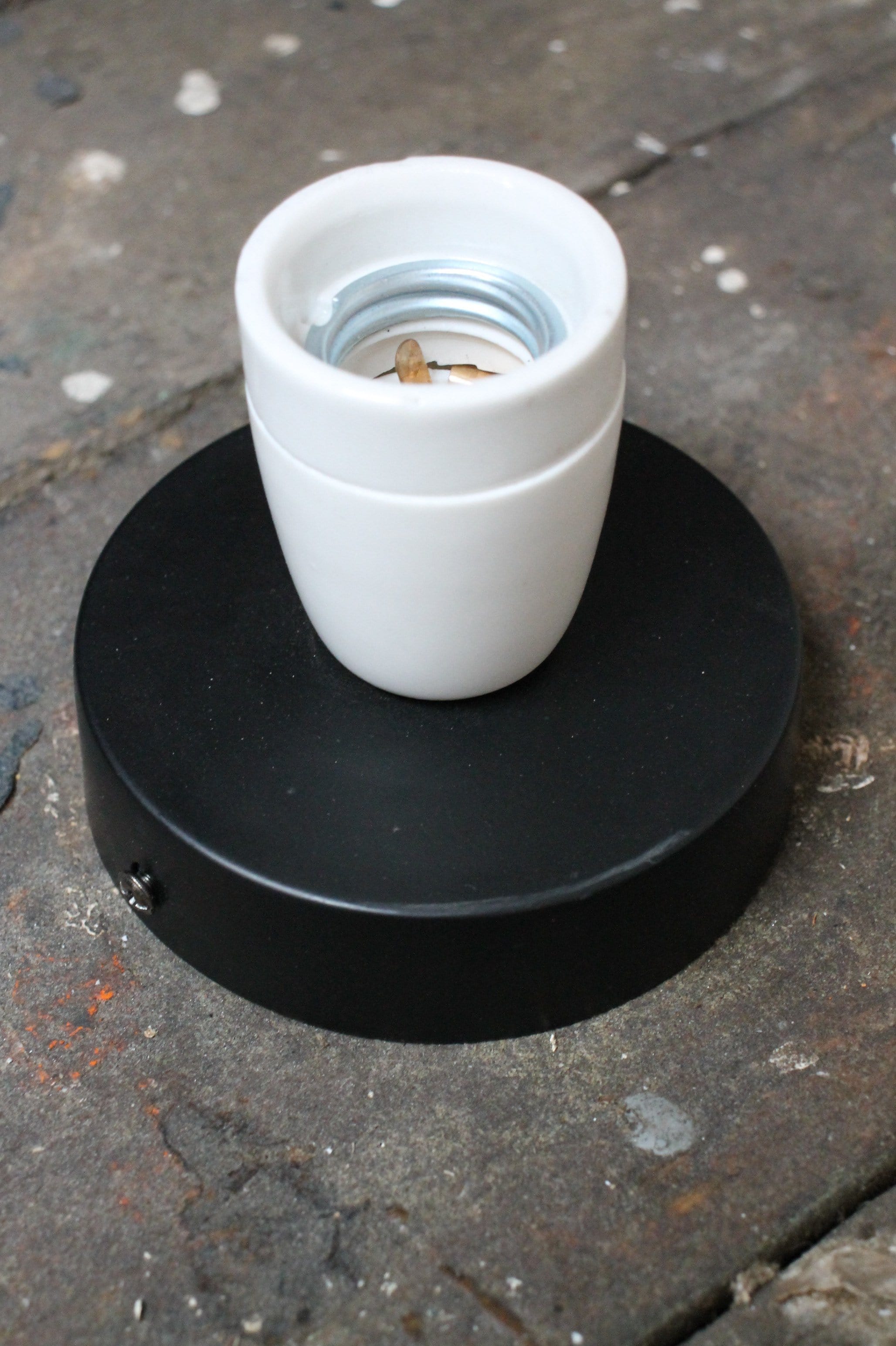 Ceramic Batten Holder - Heavy Duty Porcelain Light Fixture for Outdoor & Indoor Use - Perfect for Garage, Basement, and Workshop Lighting