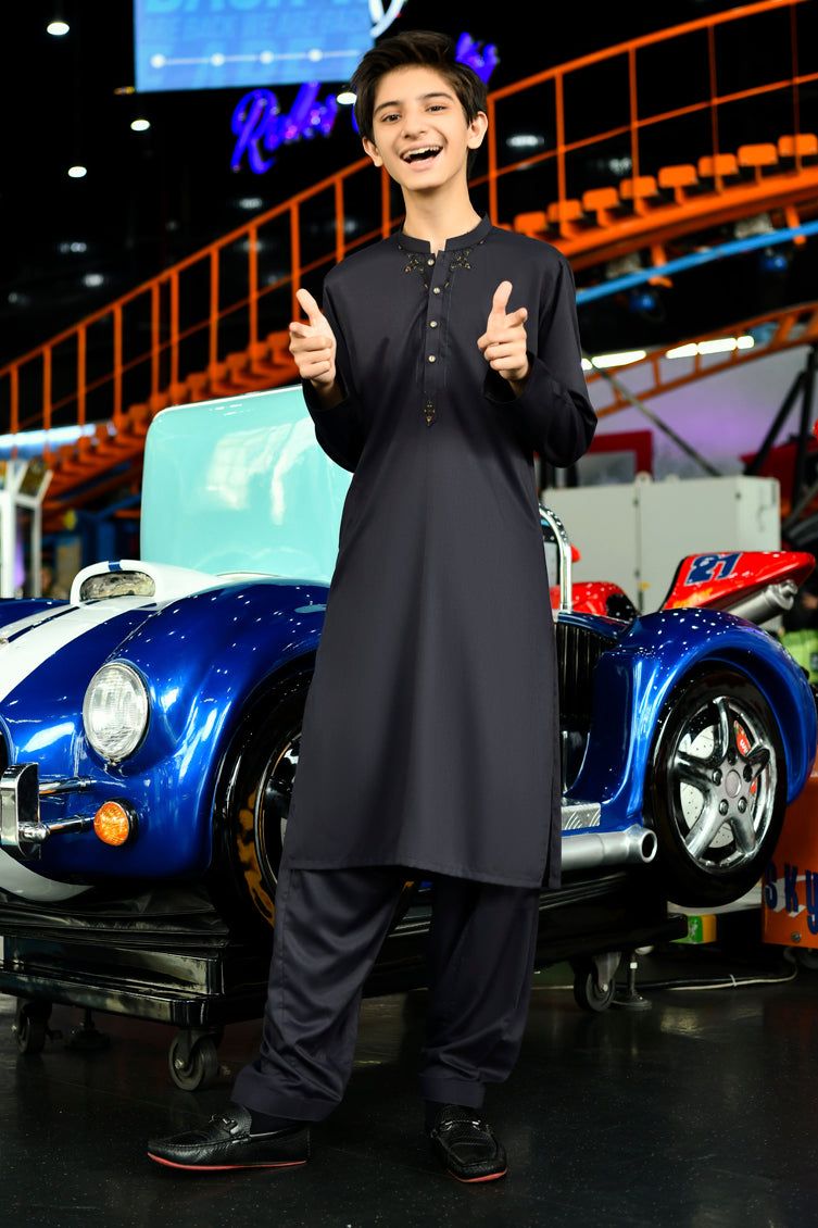 Blended Plum Kameez Shalwar by J. Junaid Jamshed - Traditional Pakistani Dress for Women, Elegant Party Wear & Special Occasions