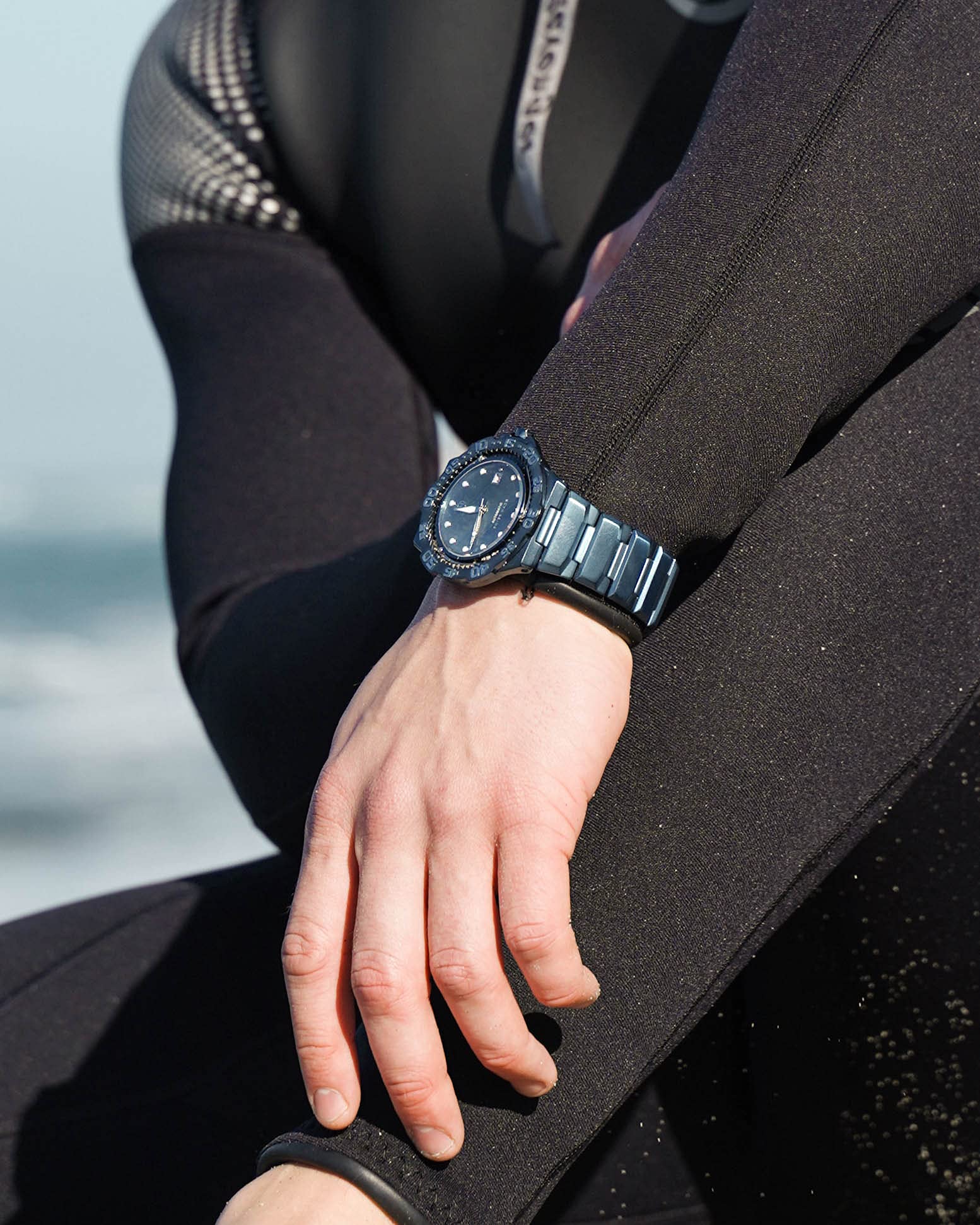 NOVE Trident Automatic Swiss Made Ultra Slim Dive Watch for Men & Women - 13.05mm Thin, 200m Water Resistant, Date Calendar, Automatic Movement, Three Lever Stoppers, Stainless Steel Band, 46mm Case - Perfect for Scuba Diving, Swimming & Everyday Luxury Wear