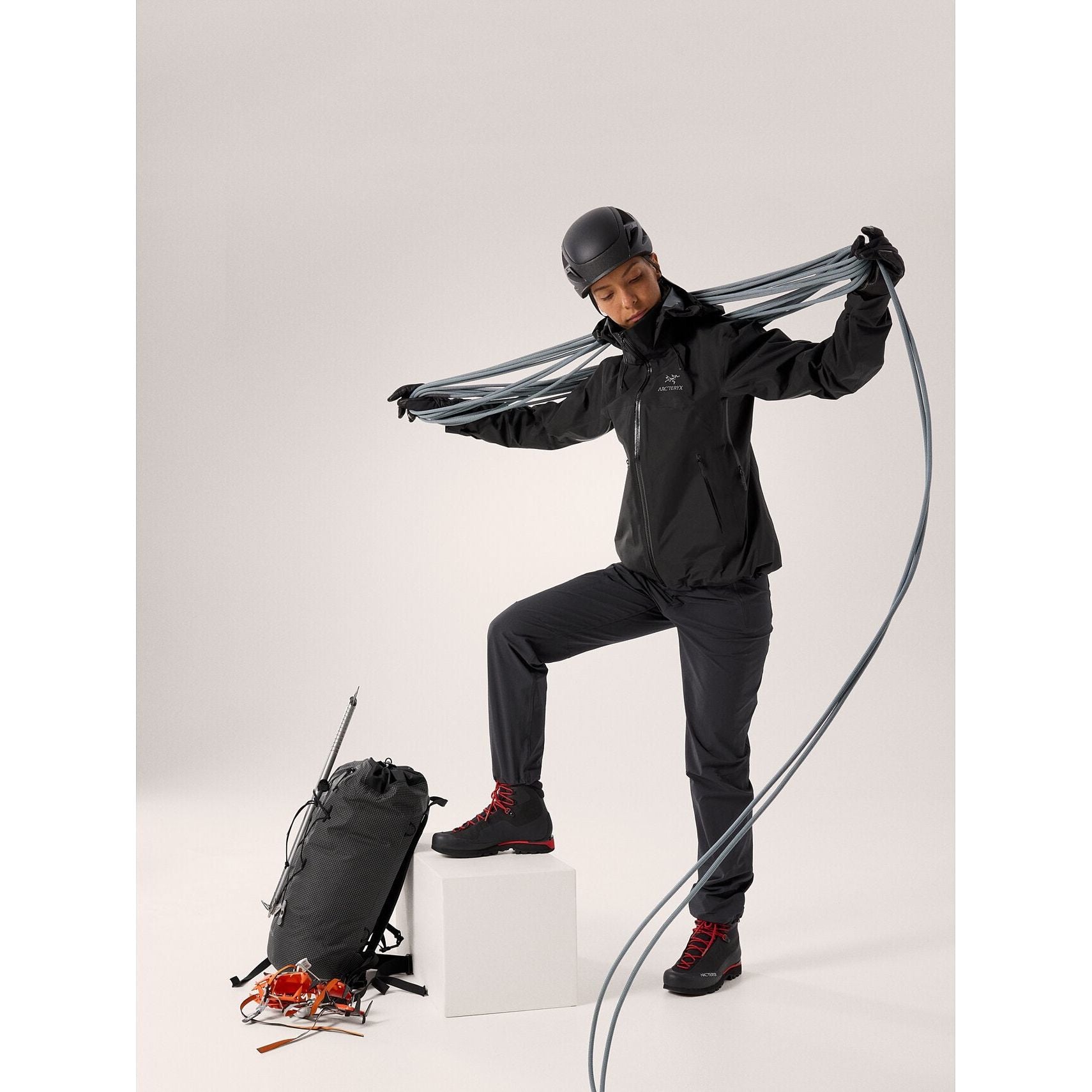 Arc'teryx Women's Beta AR Waterproof Hiking Jacket - Lightweight Rain Shell for Outdoor Adventures, Camping & Travel