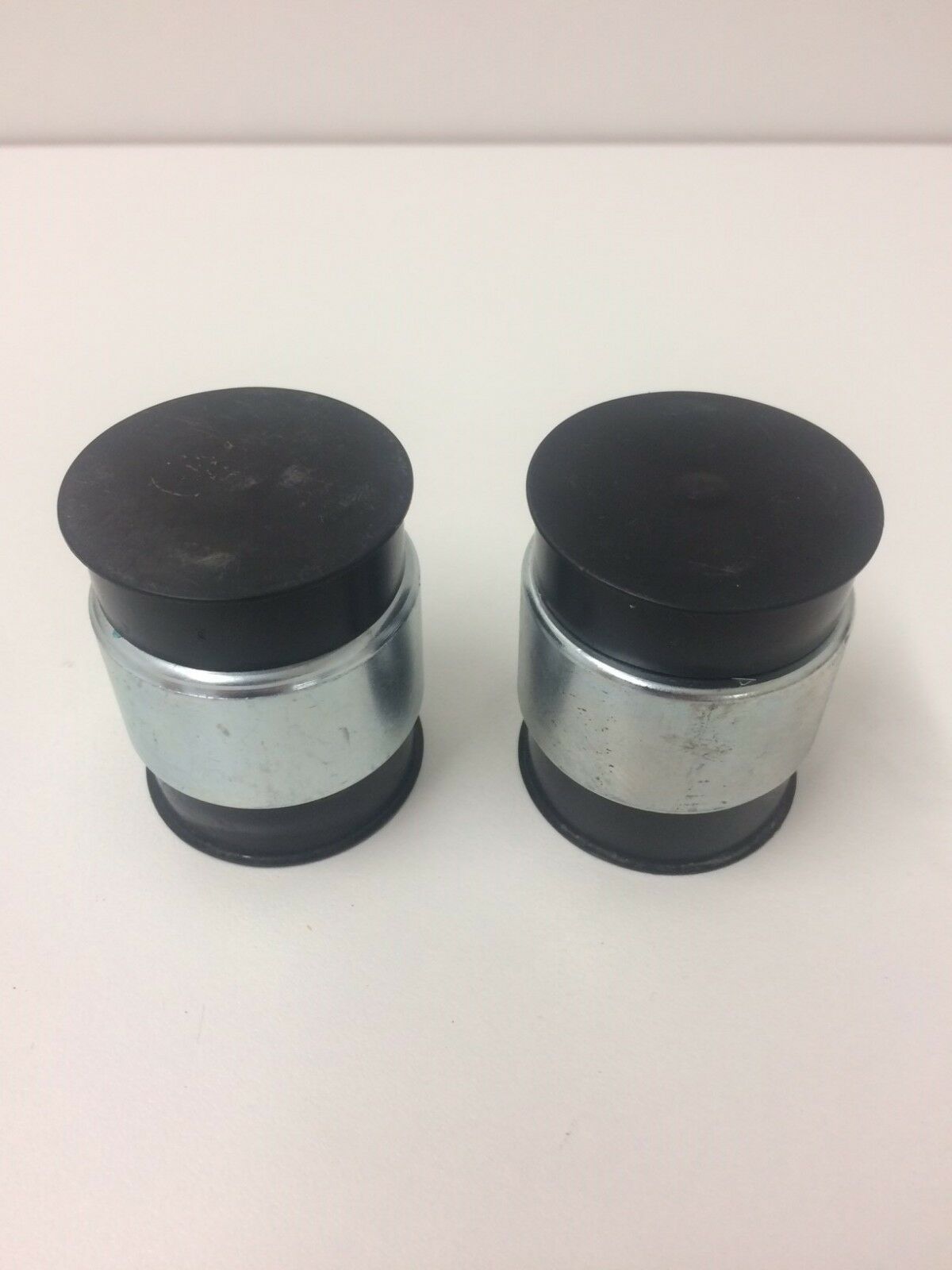 Genuine Ford Falcon BA BF FG Territory IRS Rear Knuckle Swivel Hub Bush Pair - Replacement Suspension Parts for Smooth Ride & Enhanced Handling - Perfect for Off-Roading, Daily Commuting & Performance Upgrades