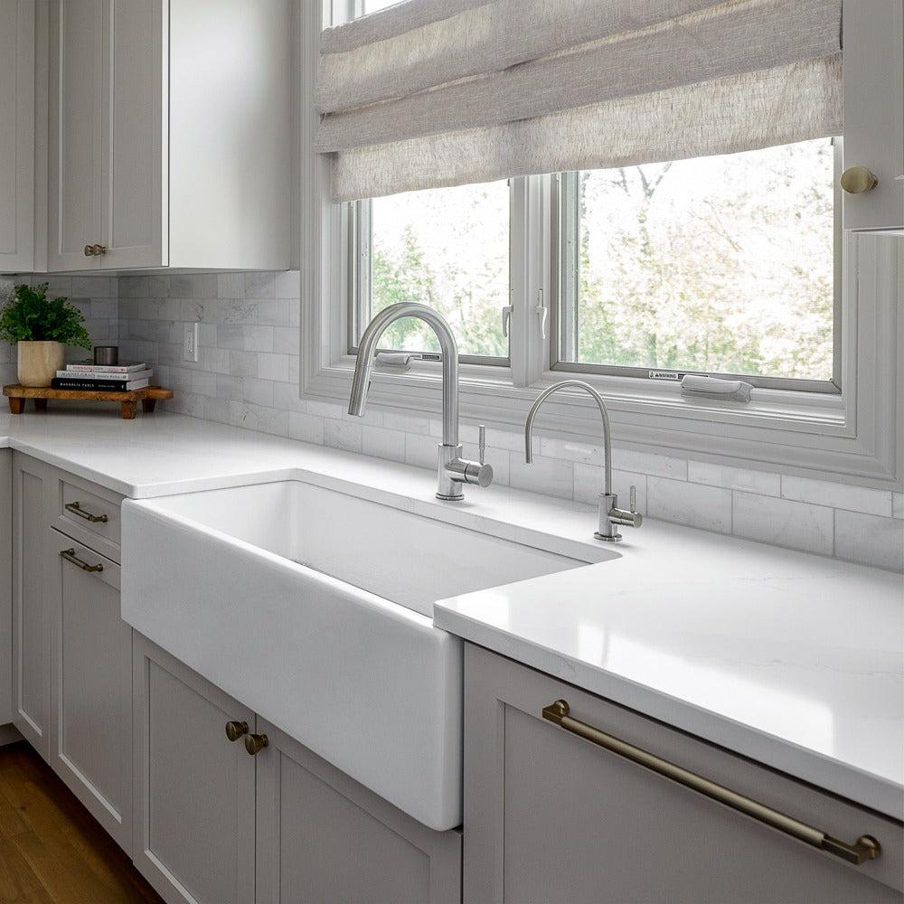 ZLINE Gemini Pull Down Single Handle Kitchen Faucet in Chrome - High Arc Spout, Durable Stainless Steel, Easy Installation for Modern Kitchens (Perfect for Washing Dishes, Filling Pots & Daily Kitchen Tasks)