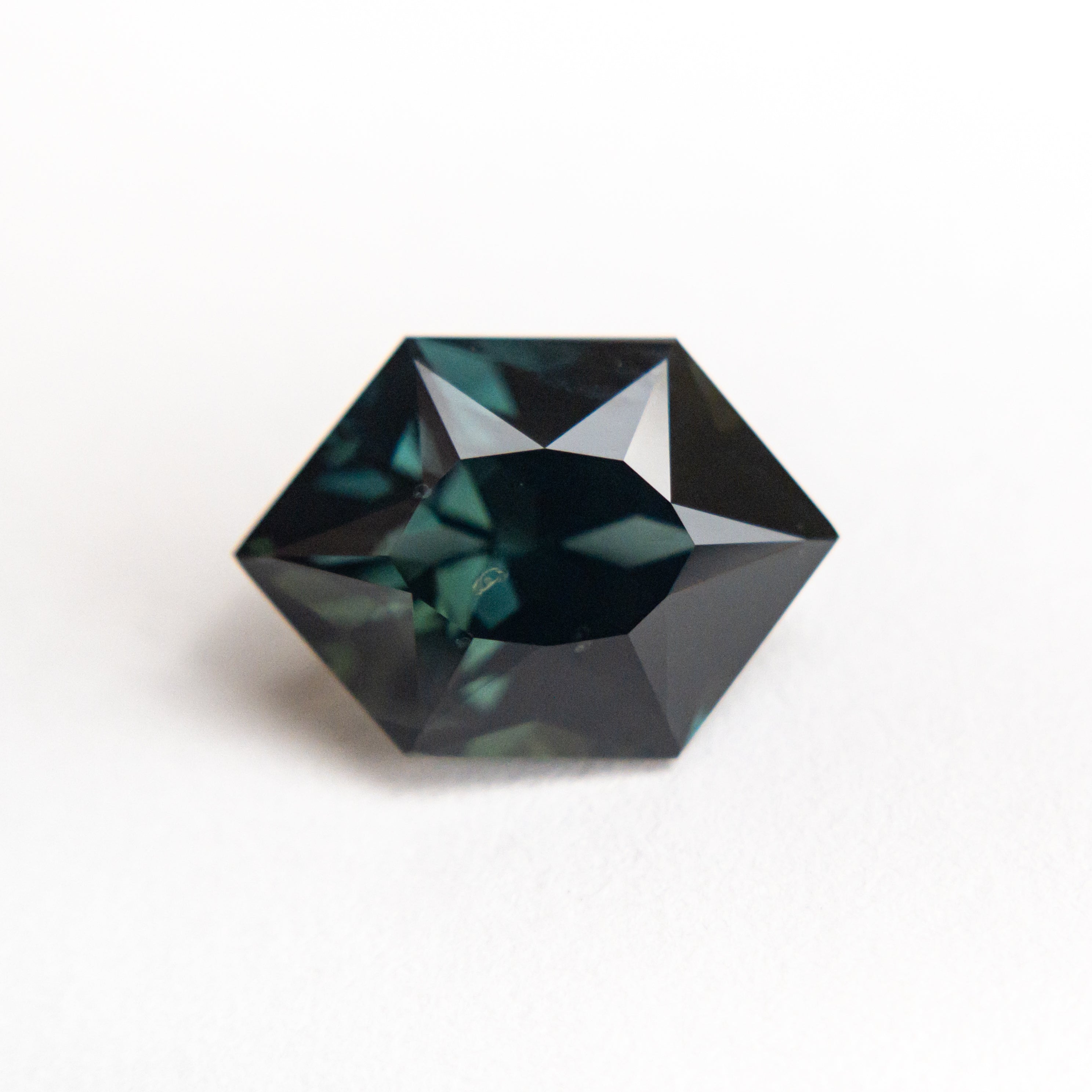 2.53ct Natural Hexagon Brilliant Blue Sapphire Gemstone (10.32x7.21x4.93mm) - Loose Stone for Jewelry Making, Engagement Rings & Fine Collections