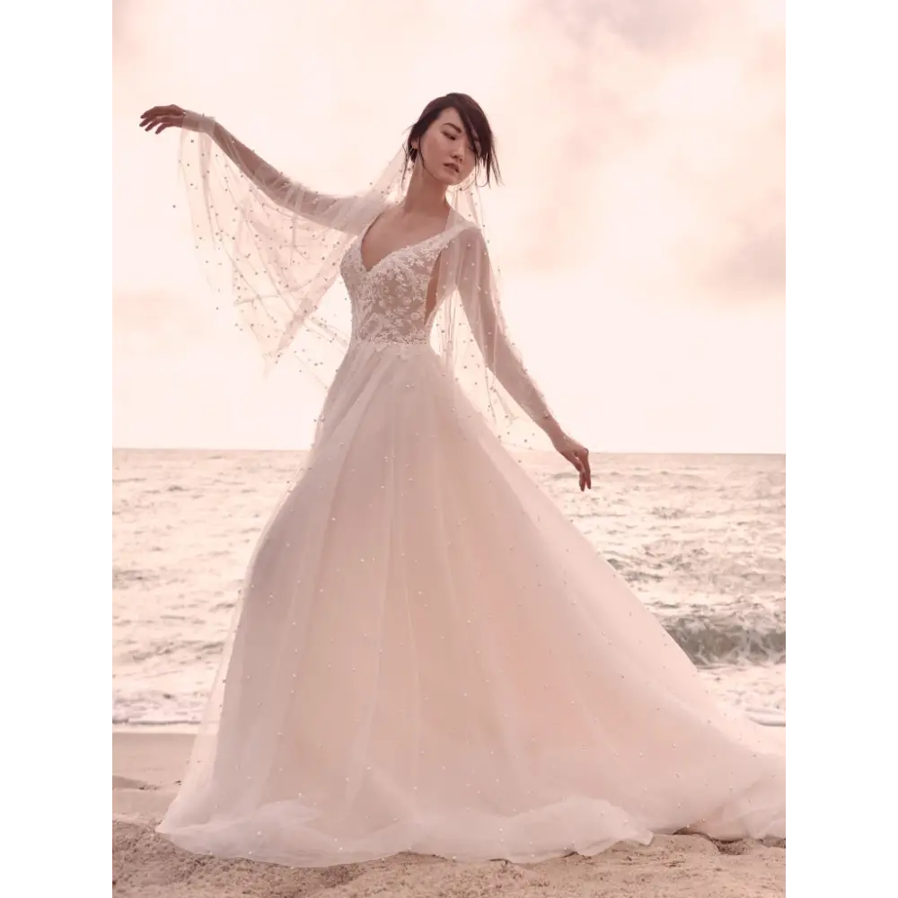 Sottero & Midgley Pierce Veil - Bridal Wedding Veil Sample Sale | Perfect for Brides, Bridesmaids & Formal Occasions