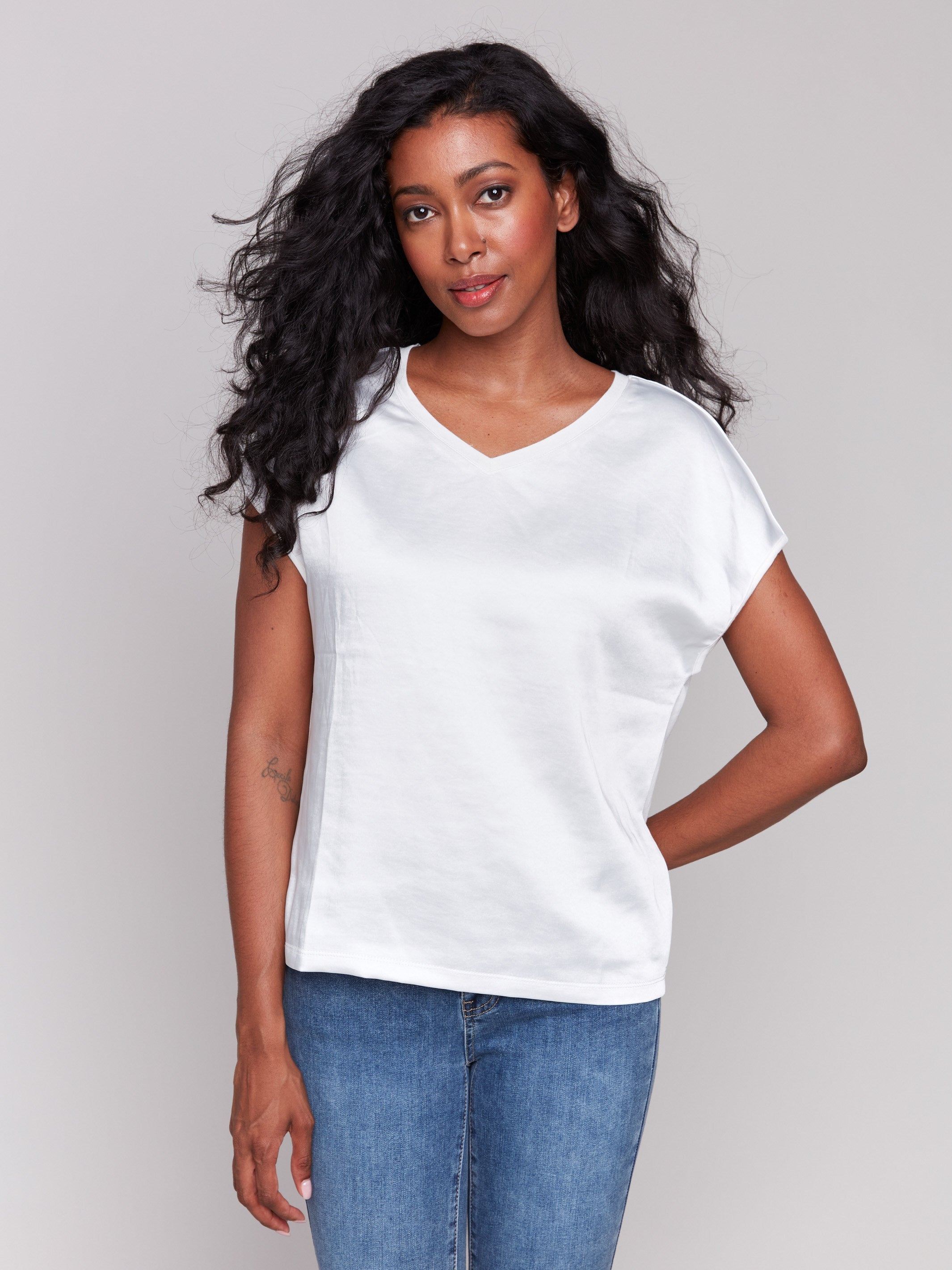 Elegant Satin V-Neck Knit Top for Women - Soft & Comfortable Natural Color - Perfect for Casual Wear, Office Outfits & Evening Events