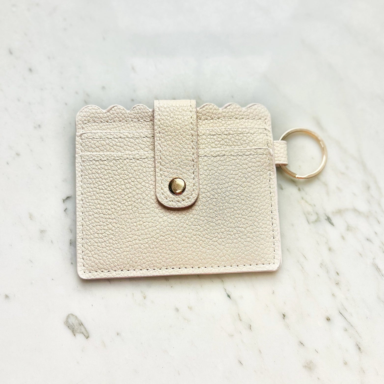 Genuine Leather Cream Wallet with Keyring - Slim RFID Blocking Bifold Wallet for Men & Women - Perfect for Travel, Business & Everyday Use