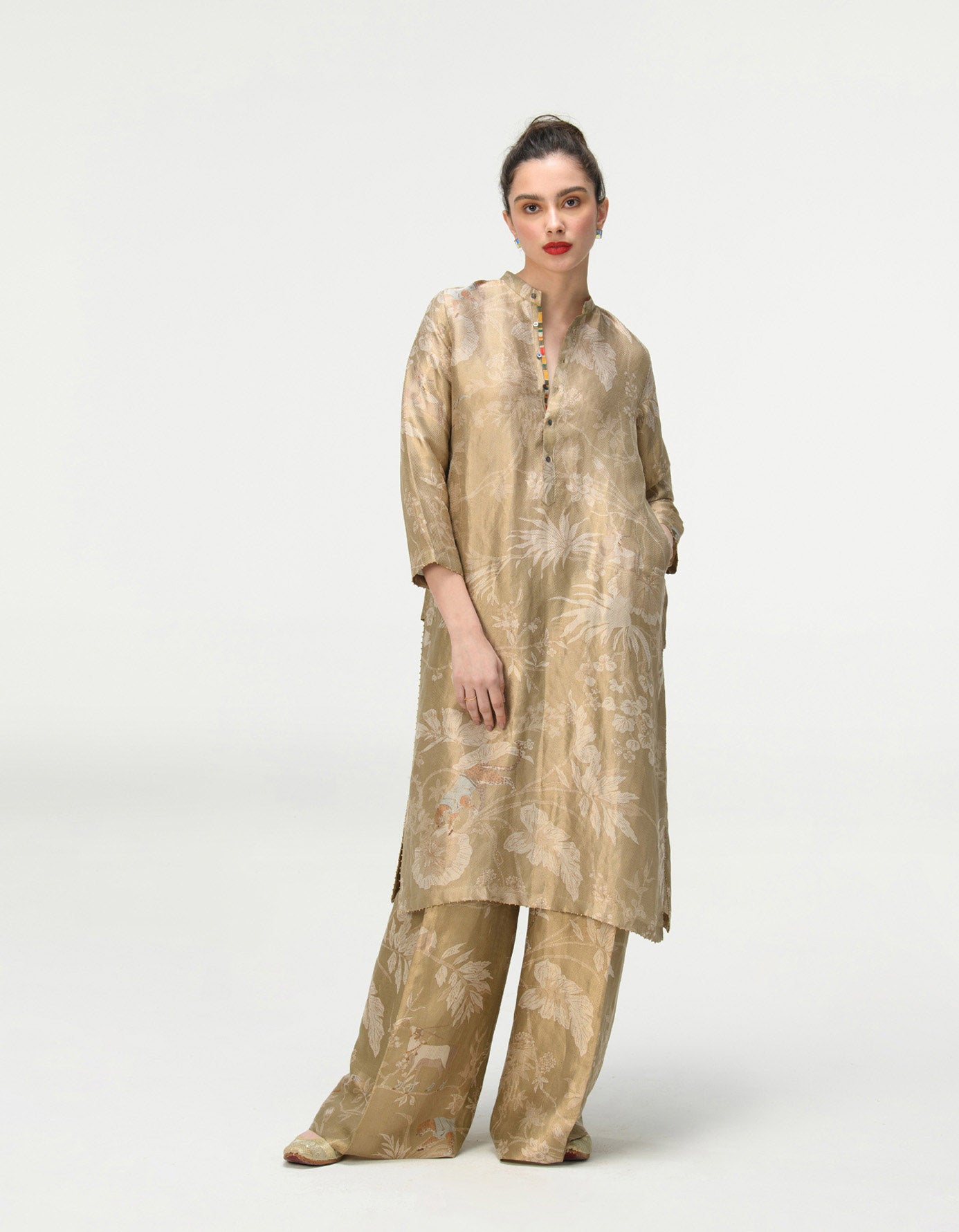 Bade Miyan Kurta Silk Brocade Oyster Grey - Premium Indian Men's Kurta for Festivals & Weddings - Elegant Traditional Wear for Special Occasions
