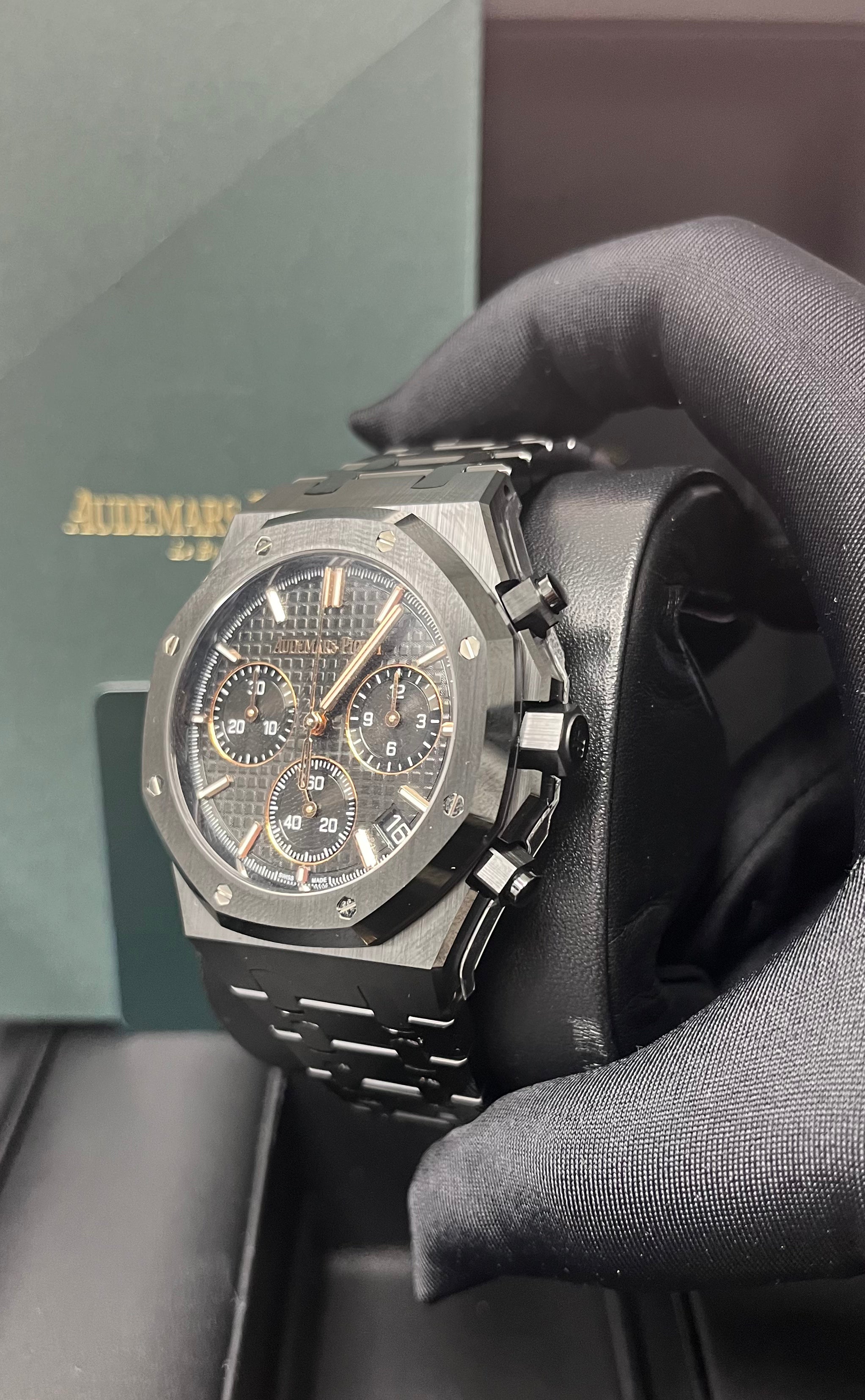 Audemars Piguet Royal Oak Chronograph 41mm Ceramic Watch 26240CE.OO.1225CE.02 - Luxury Men's Sports Watch for Business & Formal Occasions